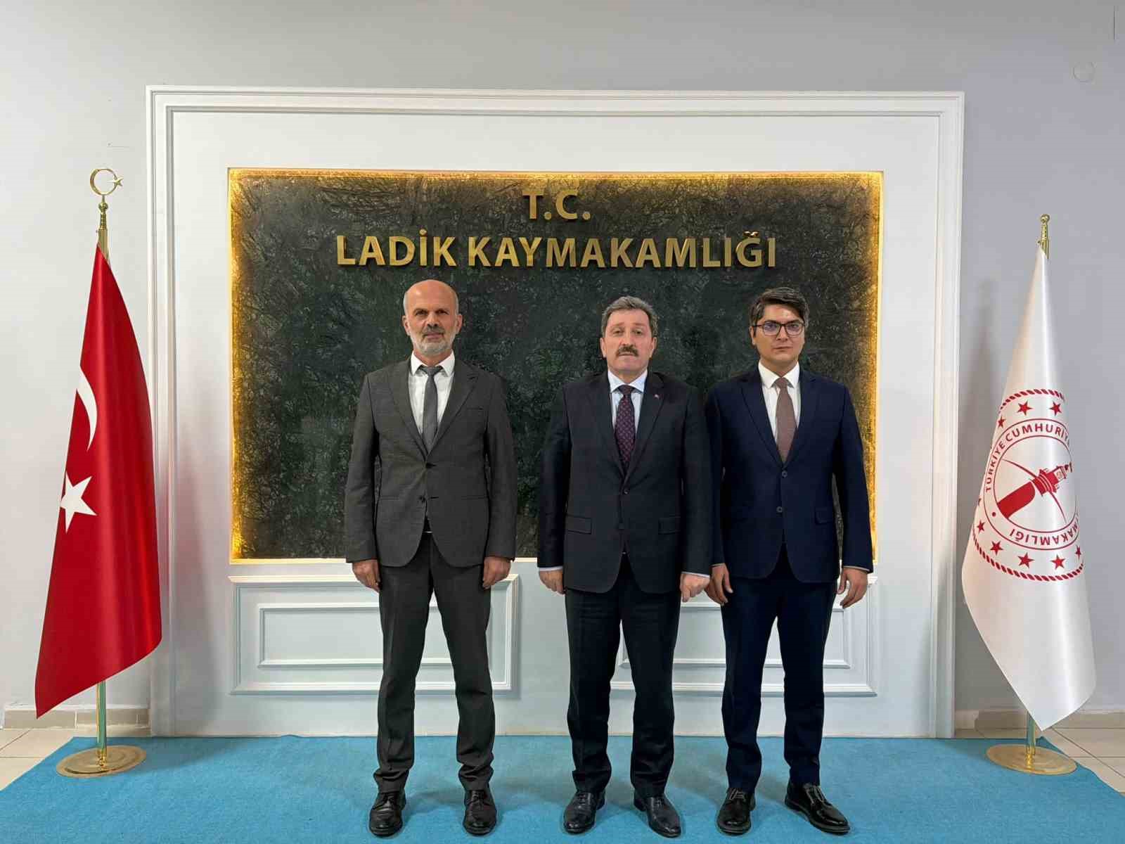 Vezirköprü ve Havza OSB’de yatırımlar hız kazanıyor