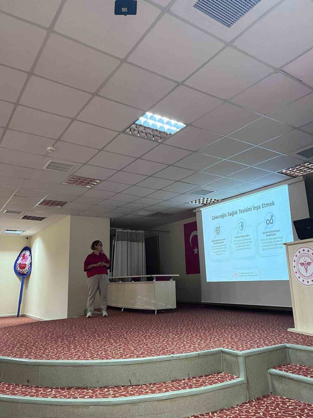 Bandırma Eğitim ve Araştırma Hastanesi’nde kalite süreçleri değerlendirildi