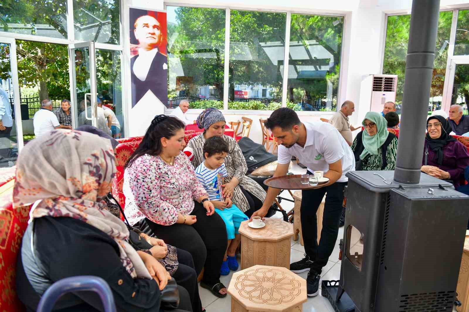 Esenyurtluların yeni gözdesi: Derviş Emekli Evi