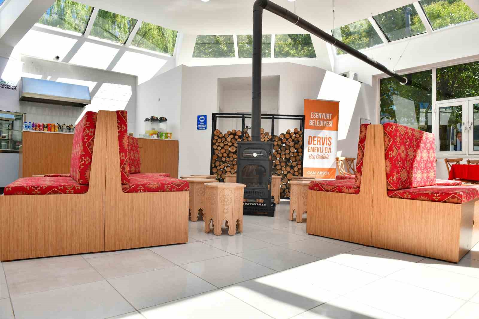 Esenyurtluların yeni gözdesi: Derviş Emekli Evi