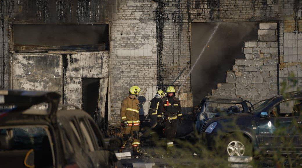 Rusya’dan barış görüşmelerinin ardından Kiev’e saldırı: 2 ölü