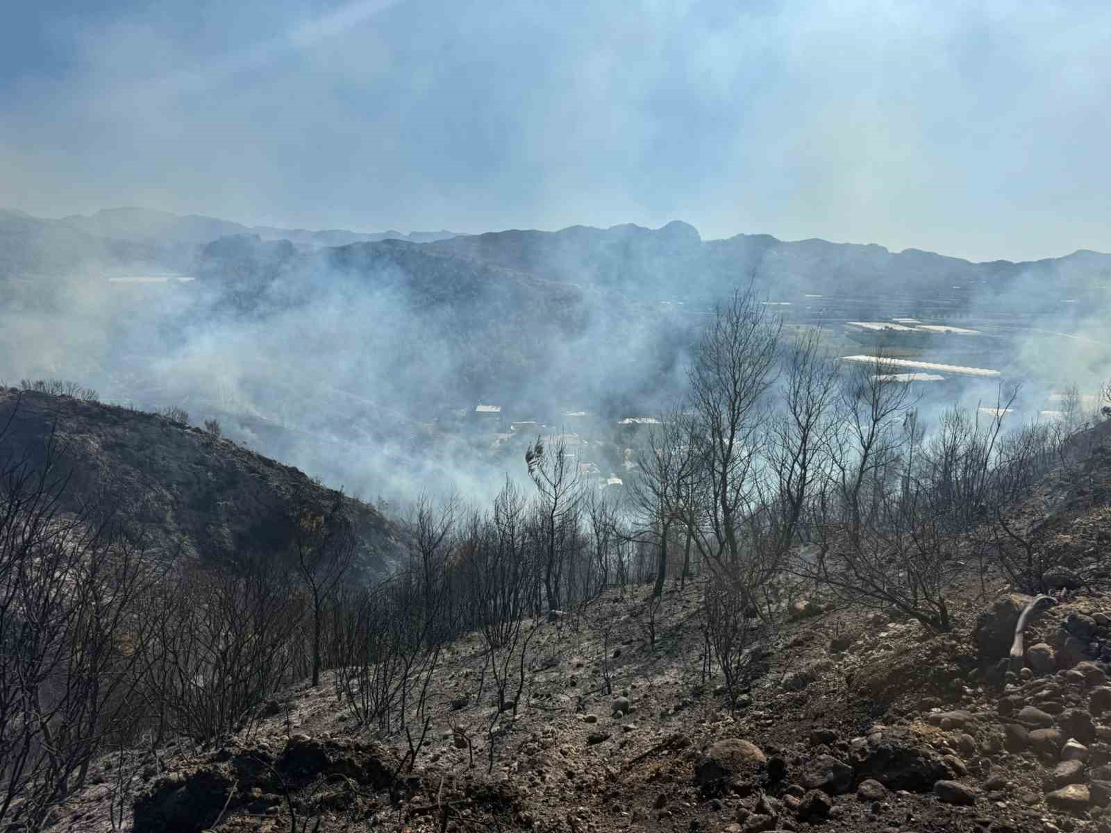 Serik’teki yangında engelli ablasını alevlerin arasından kurtardı, o anları anlattı