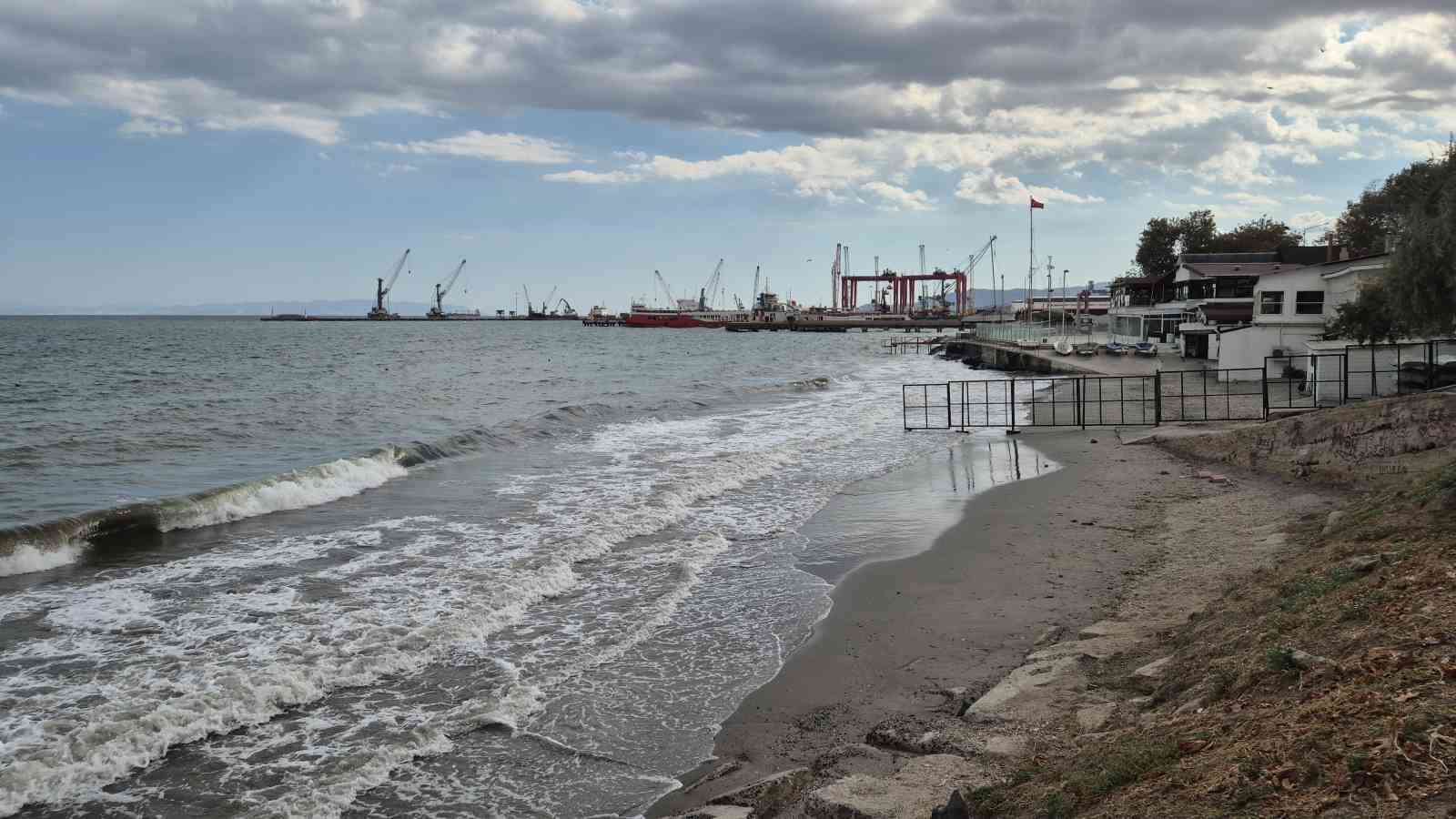 Tekirdağ’da 4 ilçede denize girişler yasaklandı