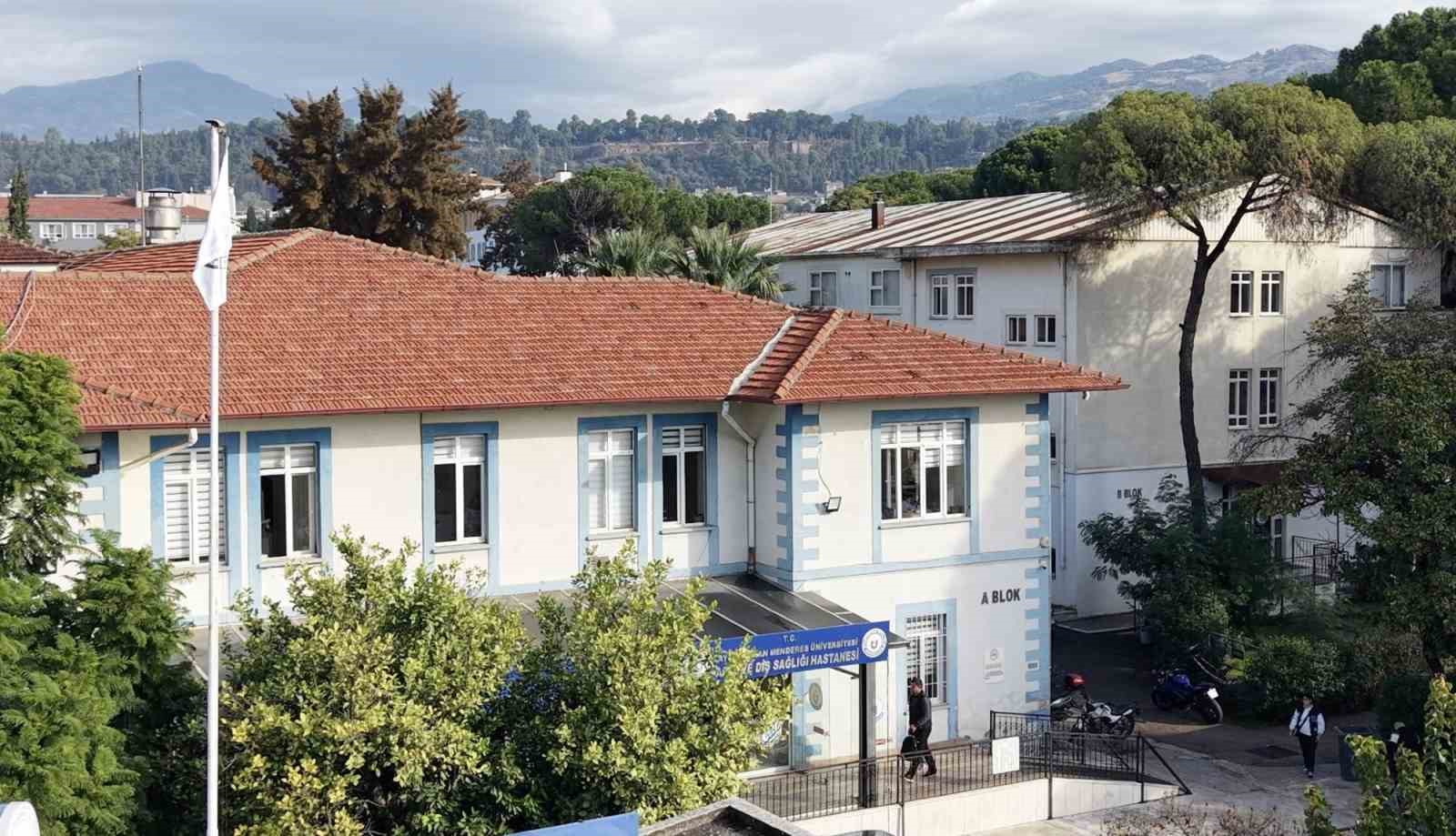 ADÜ Diş Hekimliği Fakültesi 2025 yılında 103 lisans, 16 uzmanlık öğrencisini mezun etti