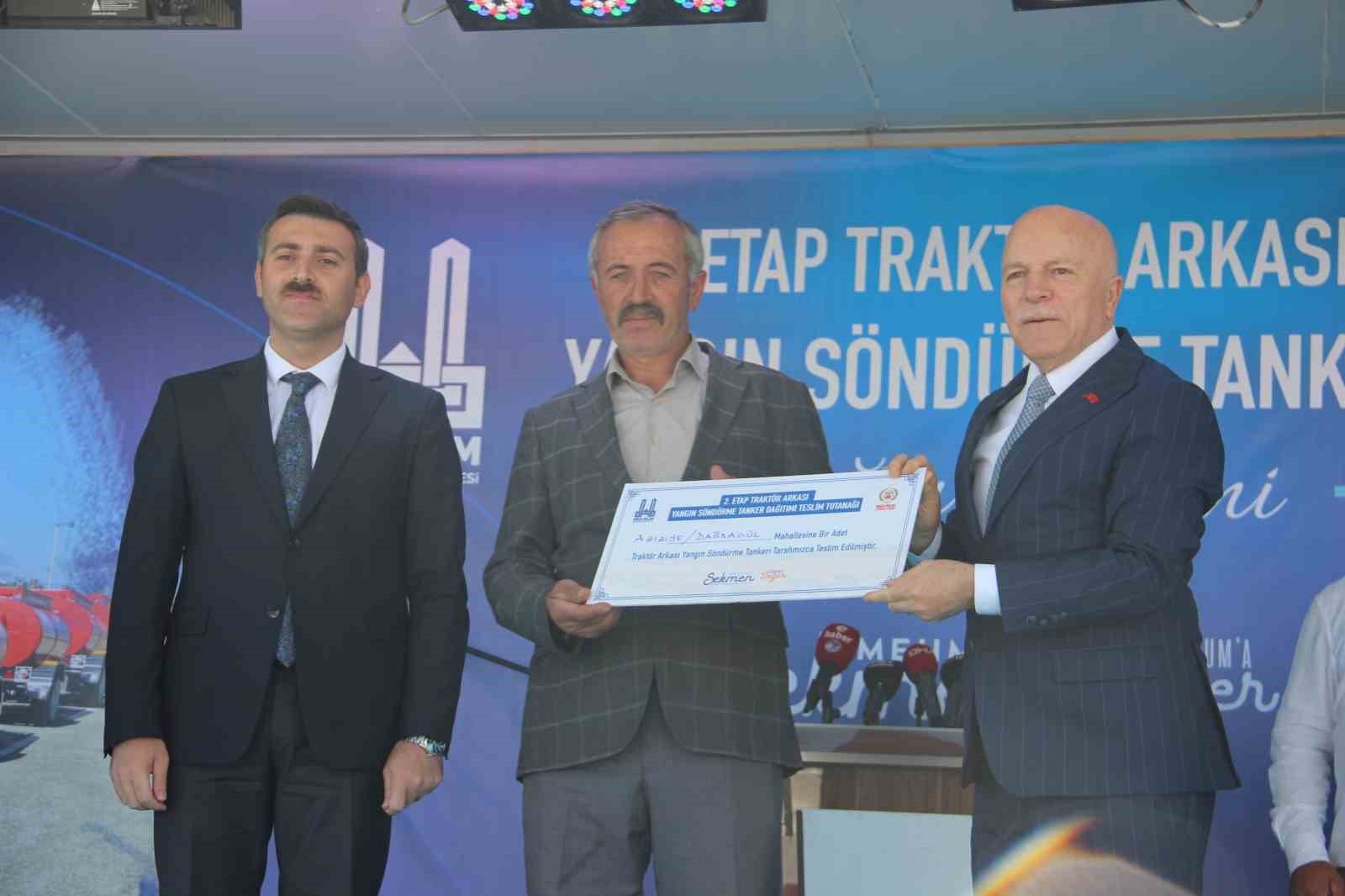 Erzurum’da kırsal mahallelere 150 yangın söndürme tankeri