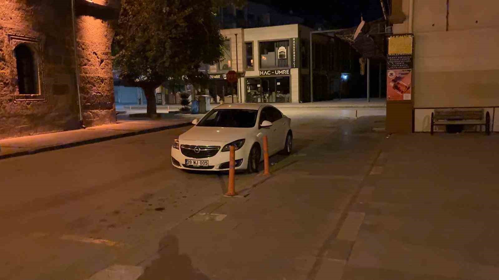 Alkollü yakalanan sürücü, ekiplere ‘abartmayın’ diyerek çıkıştı