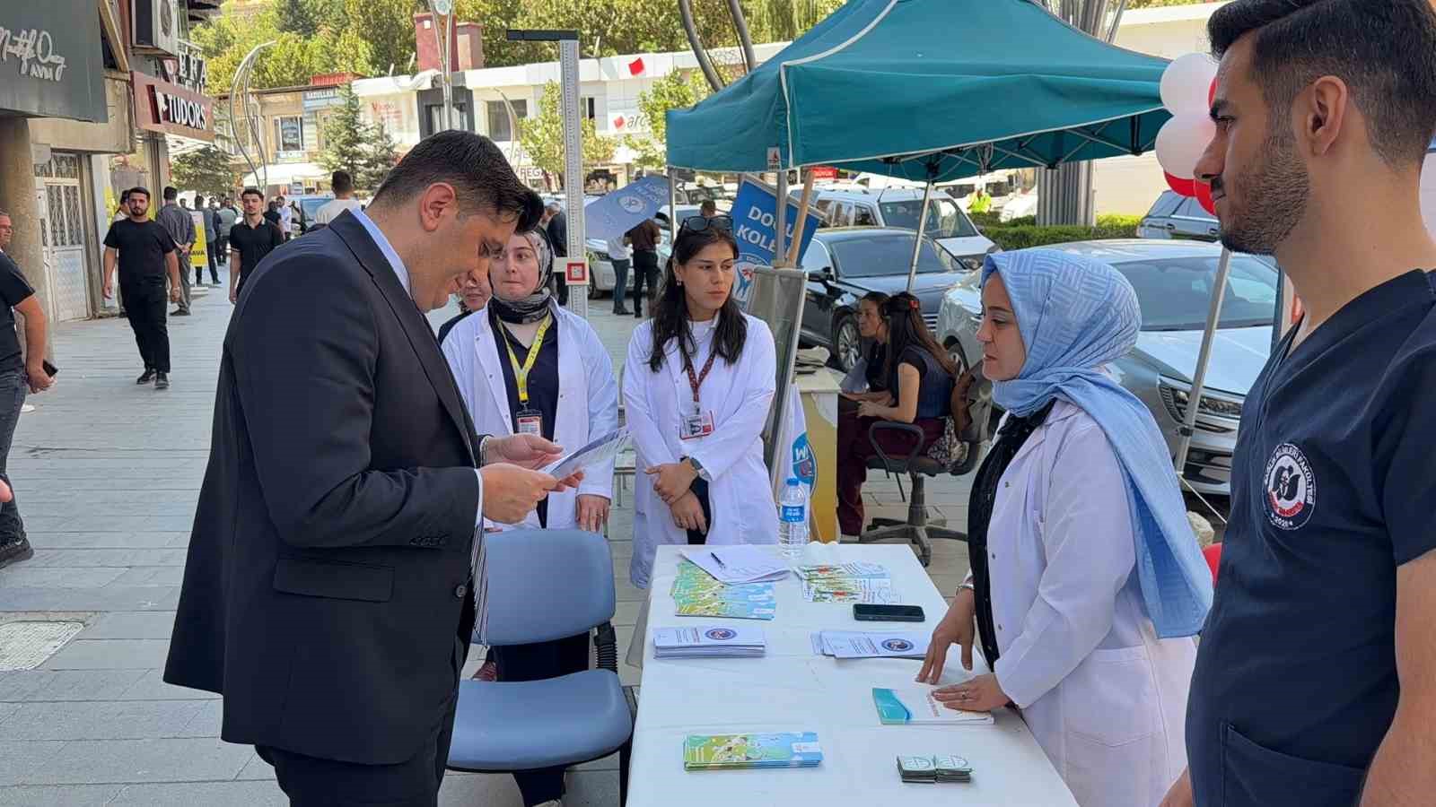 Hakkari’de "Bedenini Dinle, Harekete Geç" etkinliği düzenlendi