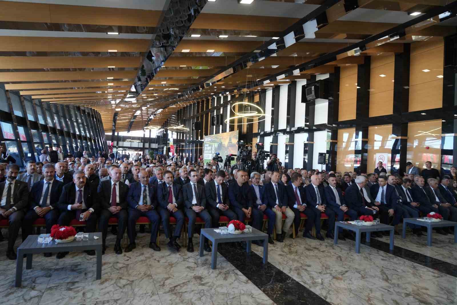 Erzurum’da gıda, tarım ve hayvancılık fuarı kapılarını açtı