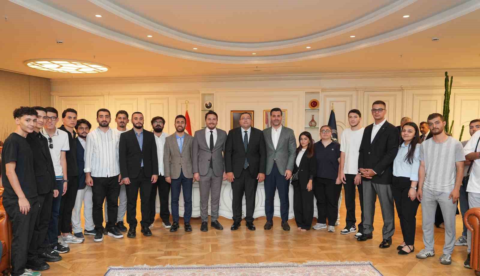 Üsküdar Belediye Başkanvekili Dündar Ziya Gültekin görevine başladı