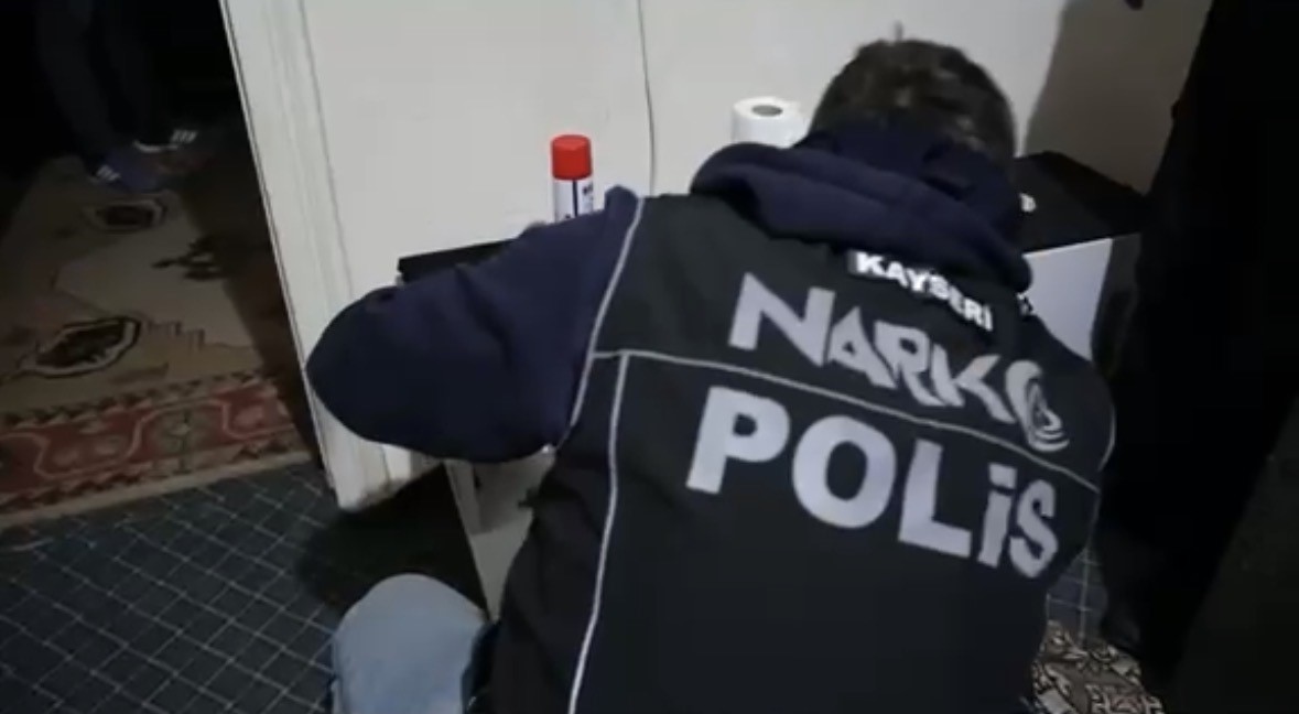 Kayseri’de torbacılara eş zamanlı operasyon: 7 tutuklama