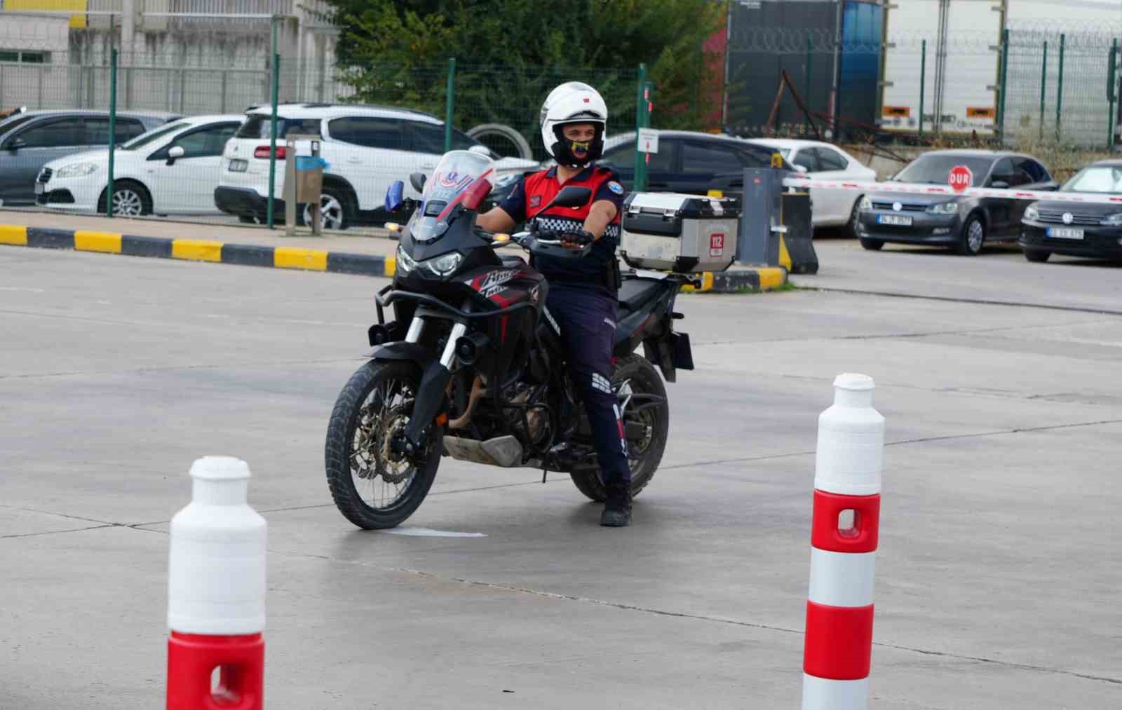 Gurbetçilerin Avrupa’ya dönüş yolunda hüzünlü vedası