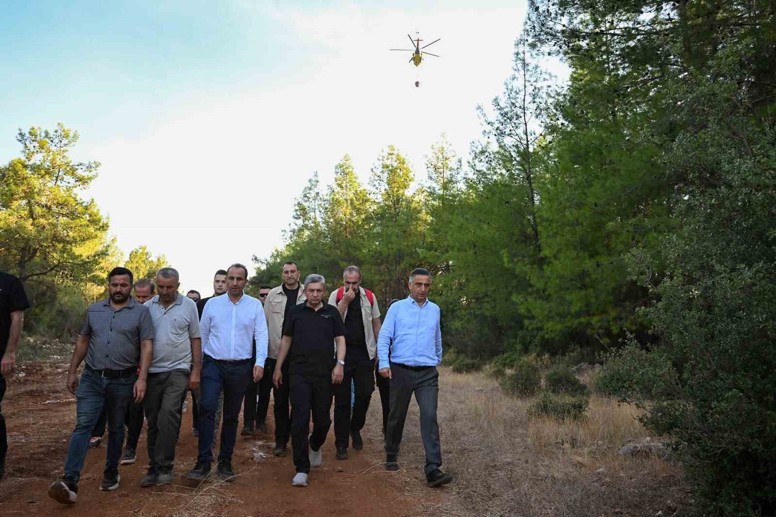 Vali Şahin, Antalya’daki orman yangınlarının son durumunu paylaştı