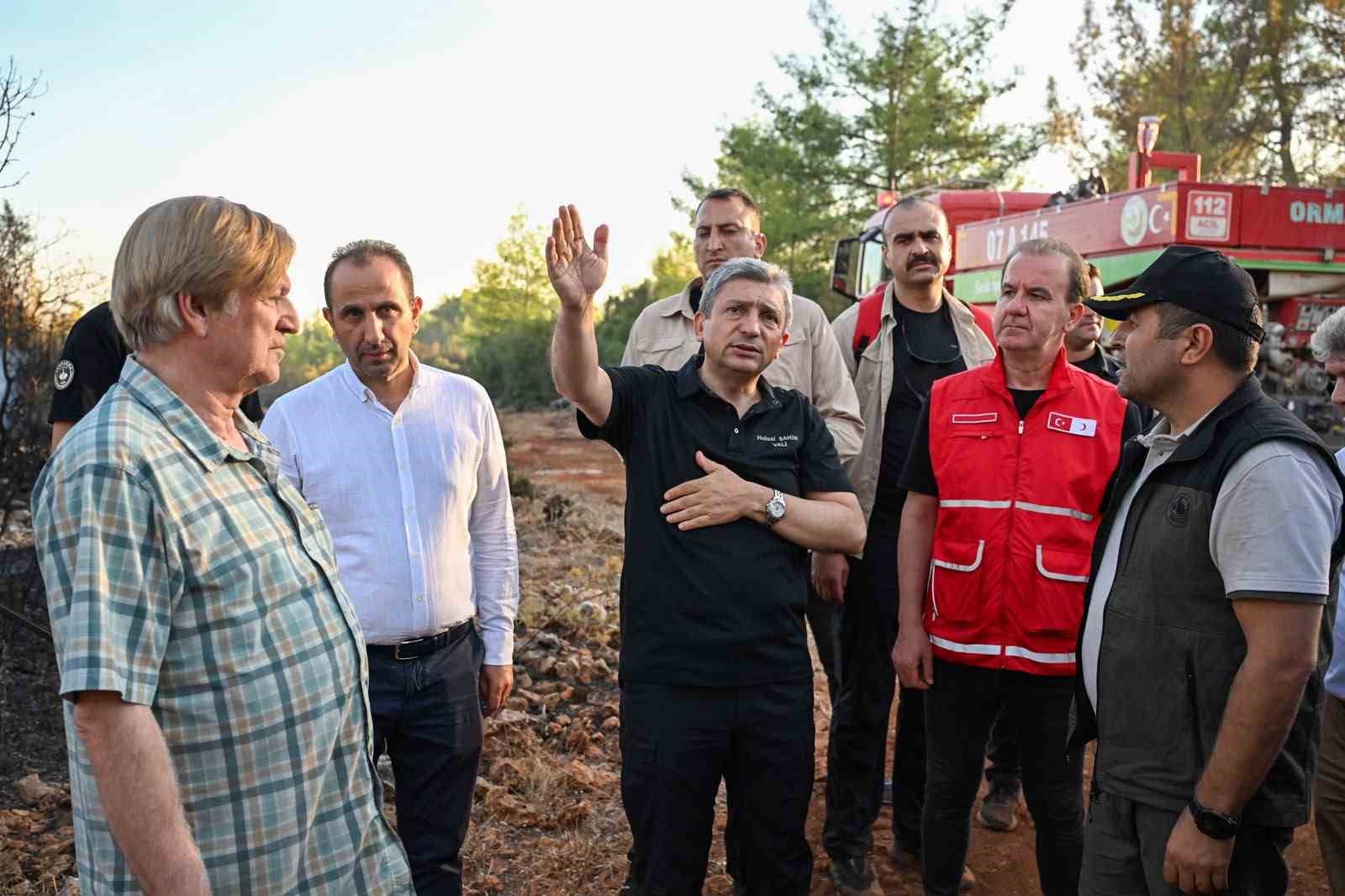 Vali Şahin, Antalya’daki orman yangınlarının son durumunu paylaştı