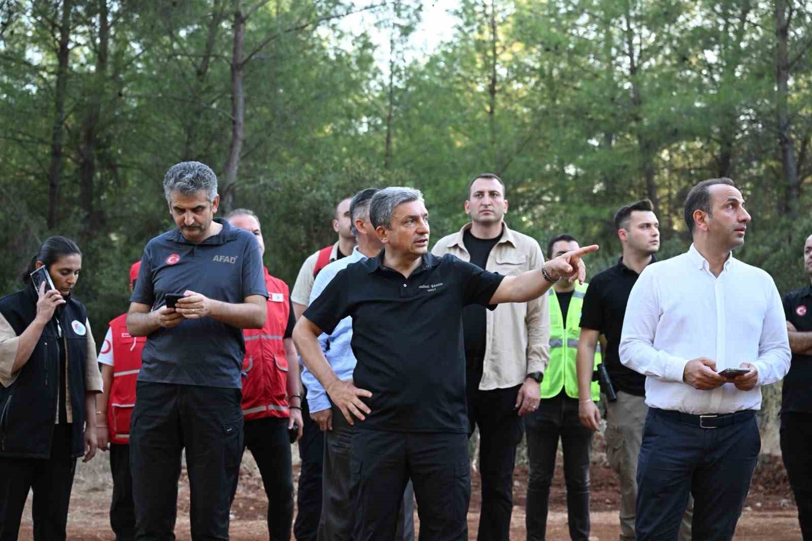 Vali Şahin, Antalya’daki orman yangınlarının son durumunu paylaştı