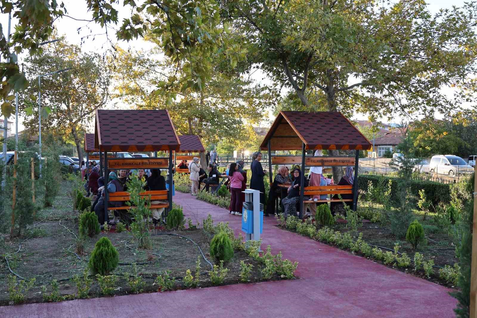 Kırıkkale’de iki park törenle hizmete açıldı