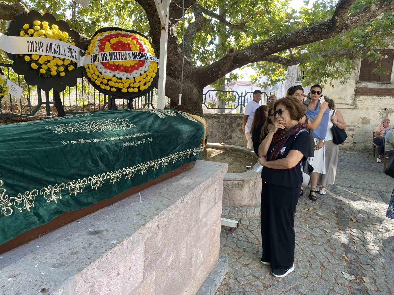 Ayvalık’ın tanınmış avukatlarından Günay Benli’nin acı günü