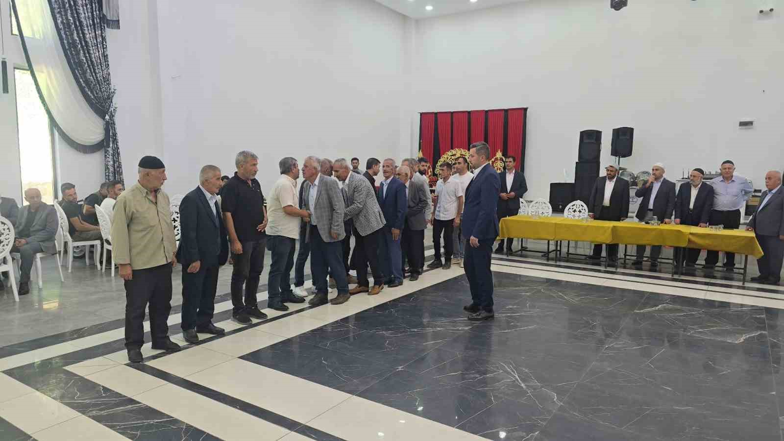 Diyarbakır’da iki aile arasındaki husumet barışla sonuçlandı