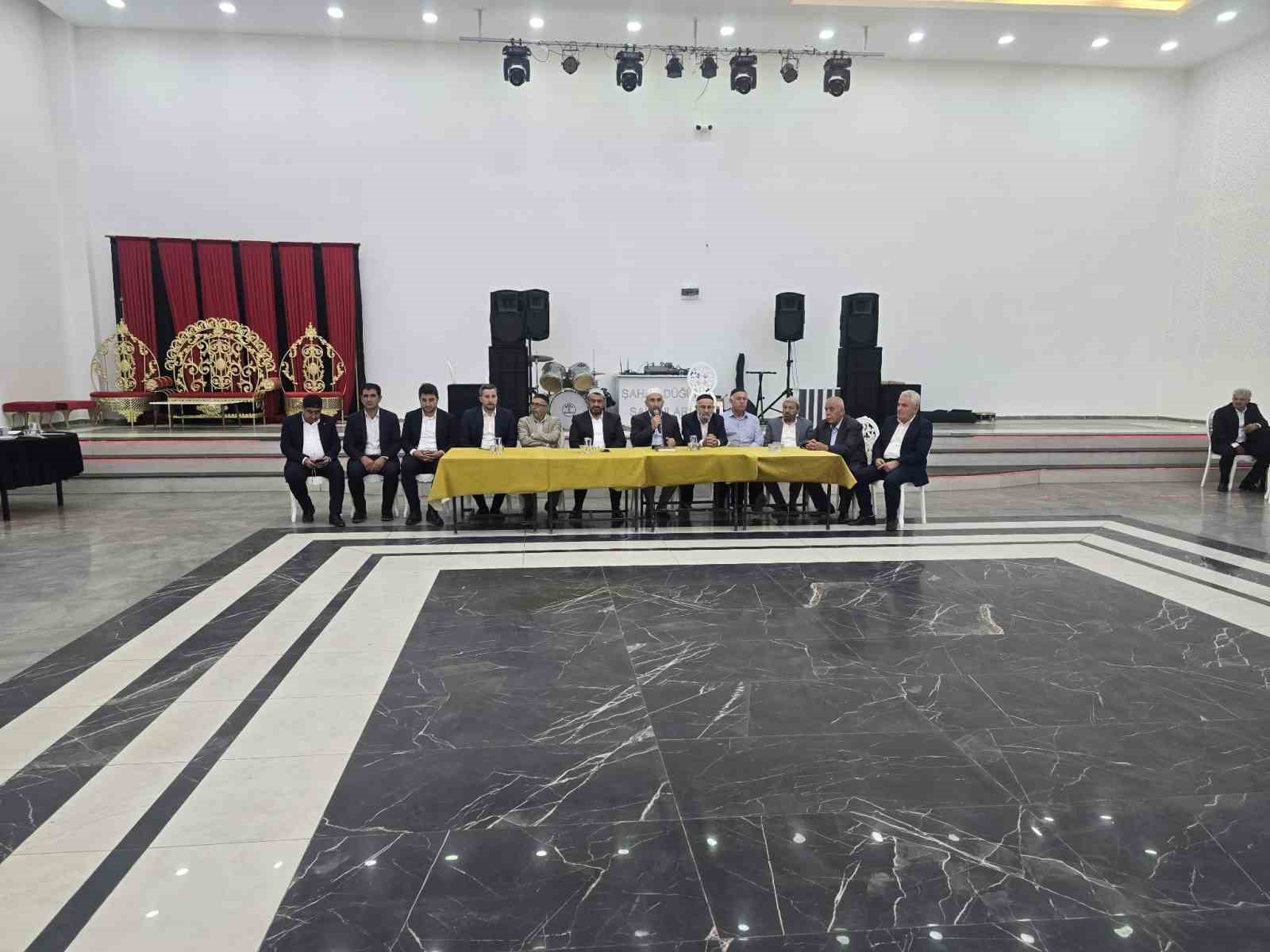 Diyarbakır’da iki aile arasındaki husumet barışla sonuçlandı