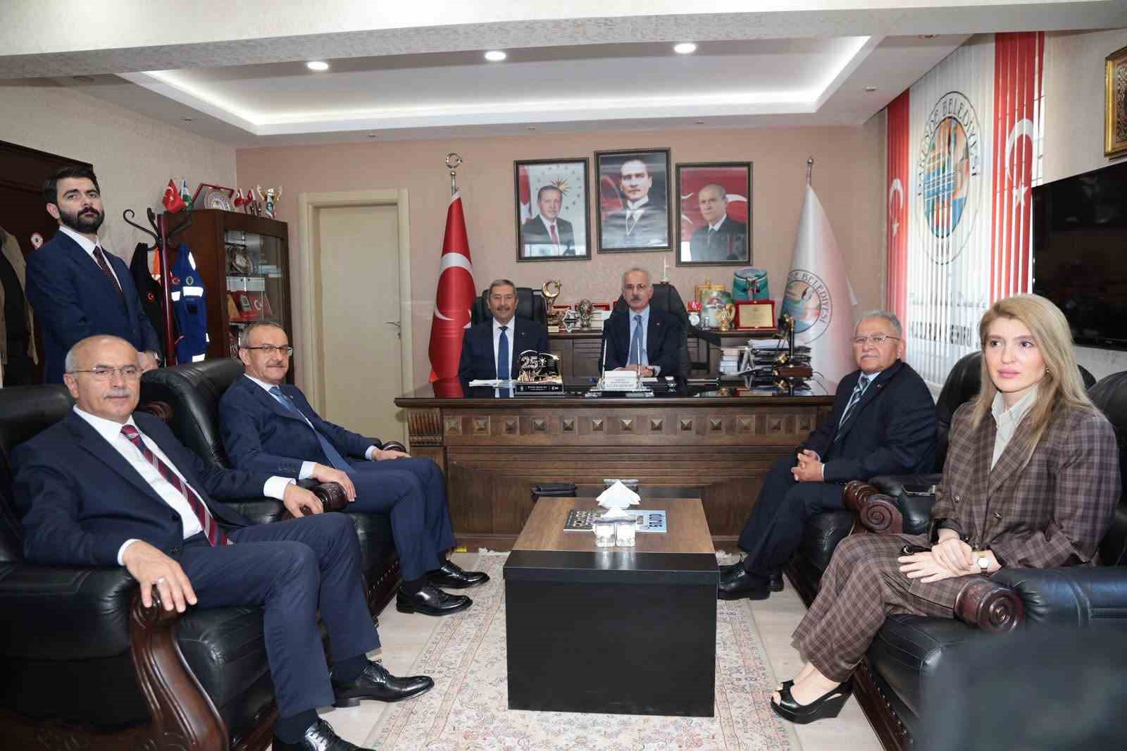 Başkan Büyükkılıç, Bakan Uraloğlu’nun programlarına eşlik etti