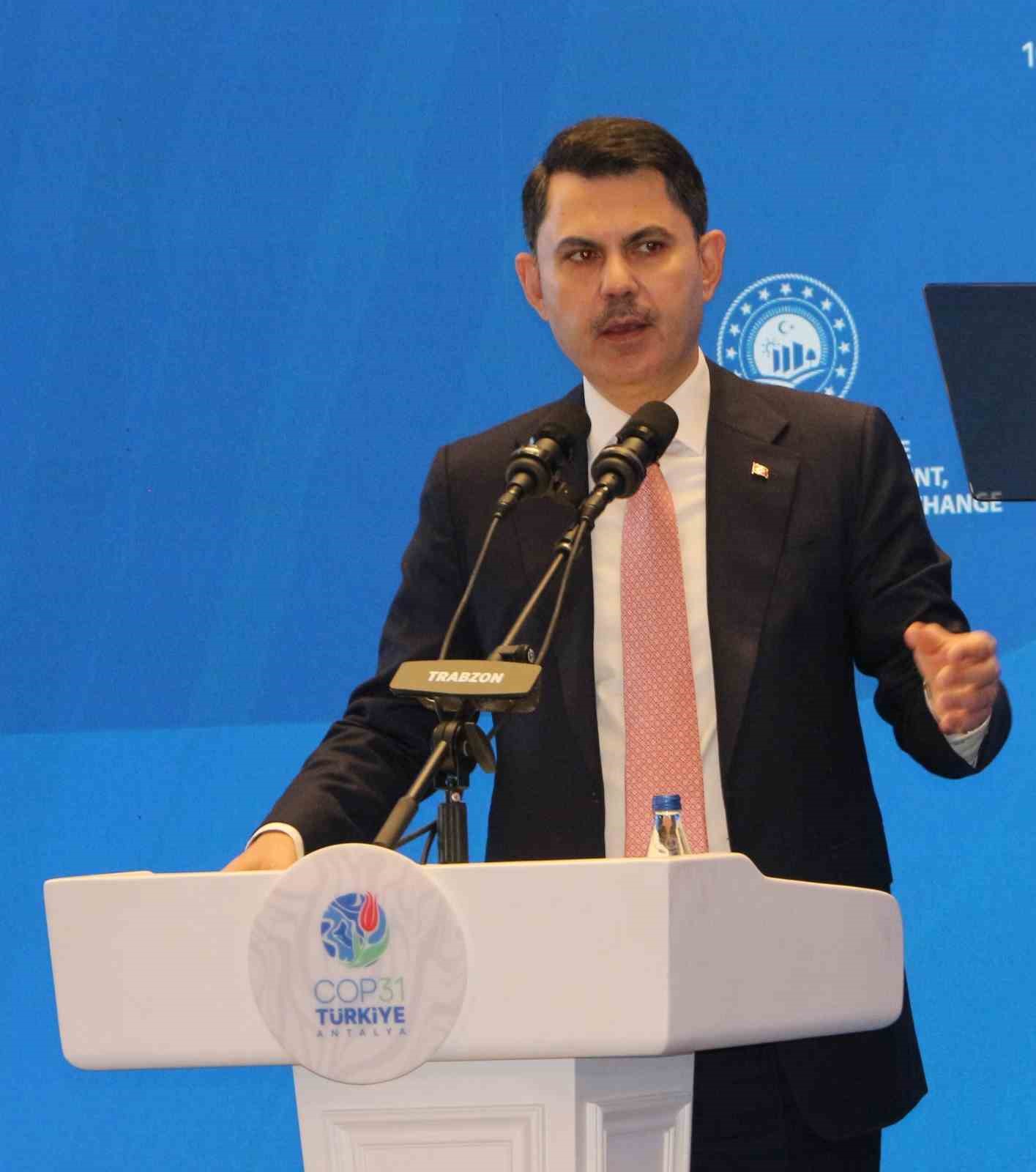 Bakanlar Kurum ve Uraloğlu, ‘Okyanuslar ve Denizler Zirvesi’ne katıldı