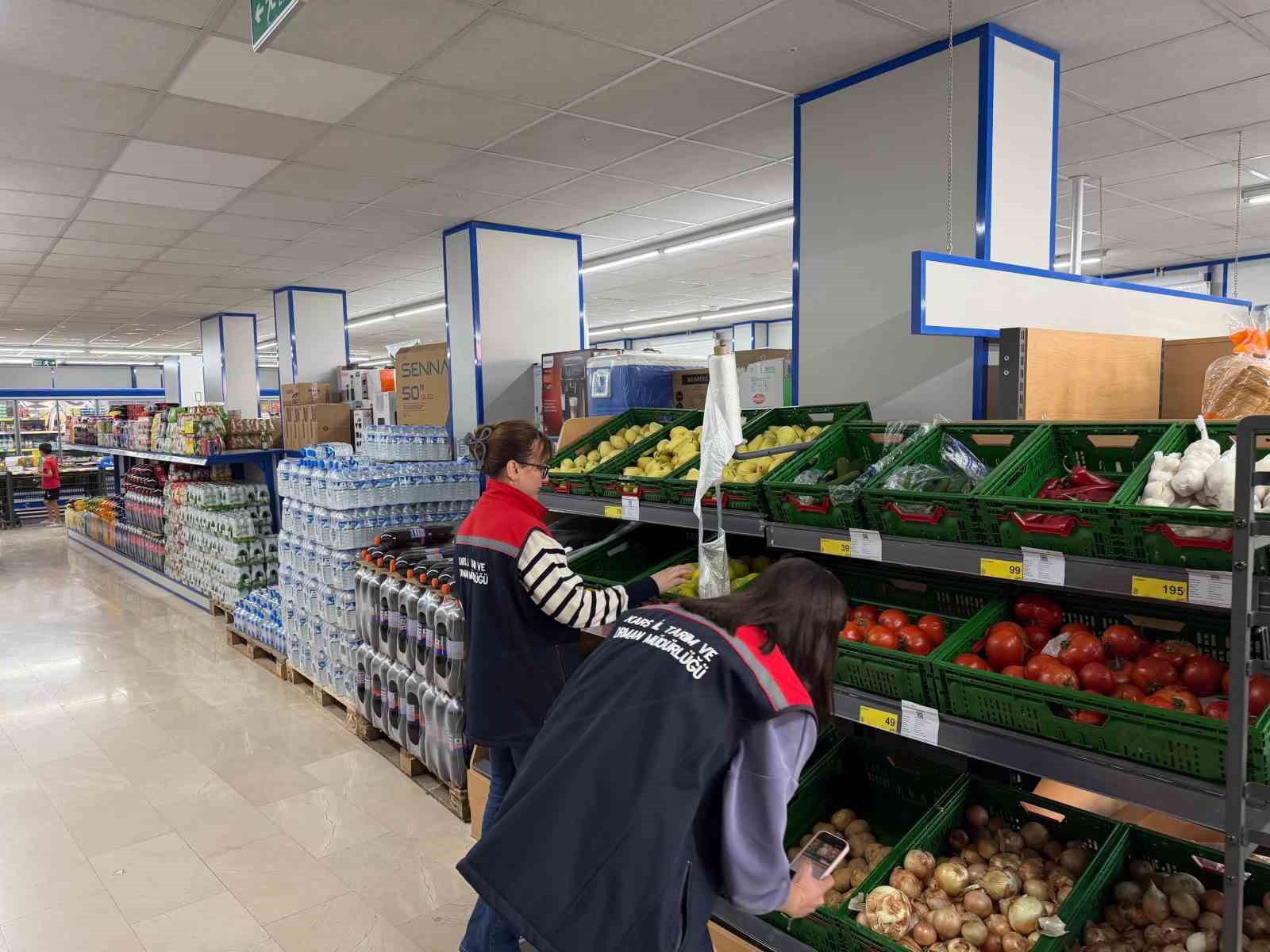Kars’ta tarımsal ürün fiyatları sahadan takip ediliyor