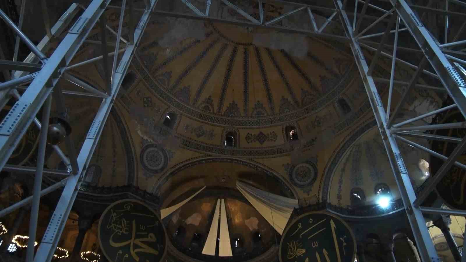Ayasofya restorasyonunda yeni bir aşamaya geçildi: "Doğu yarım kubbenin restorasyonuna başlayacağız"