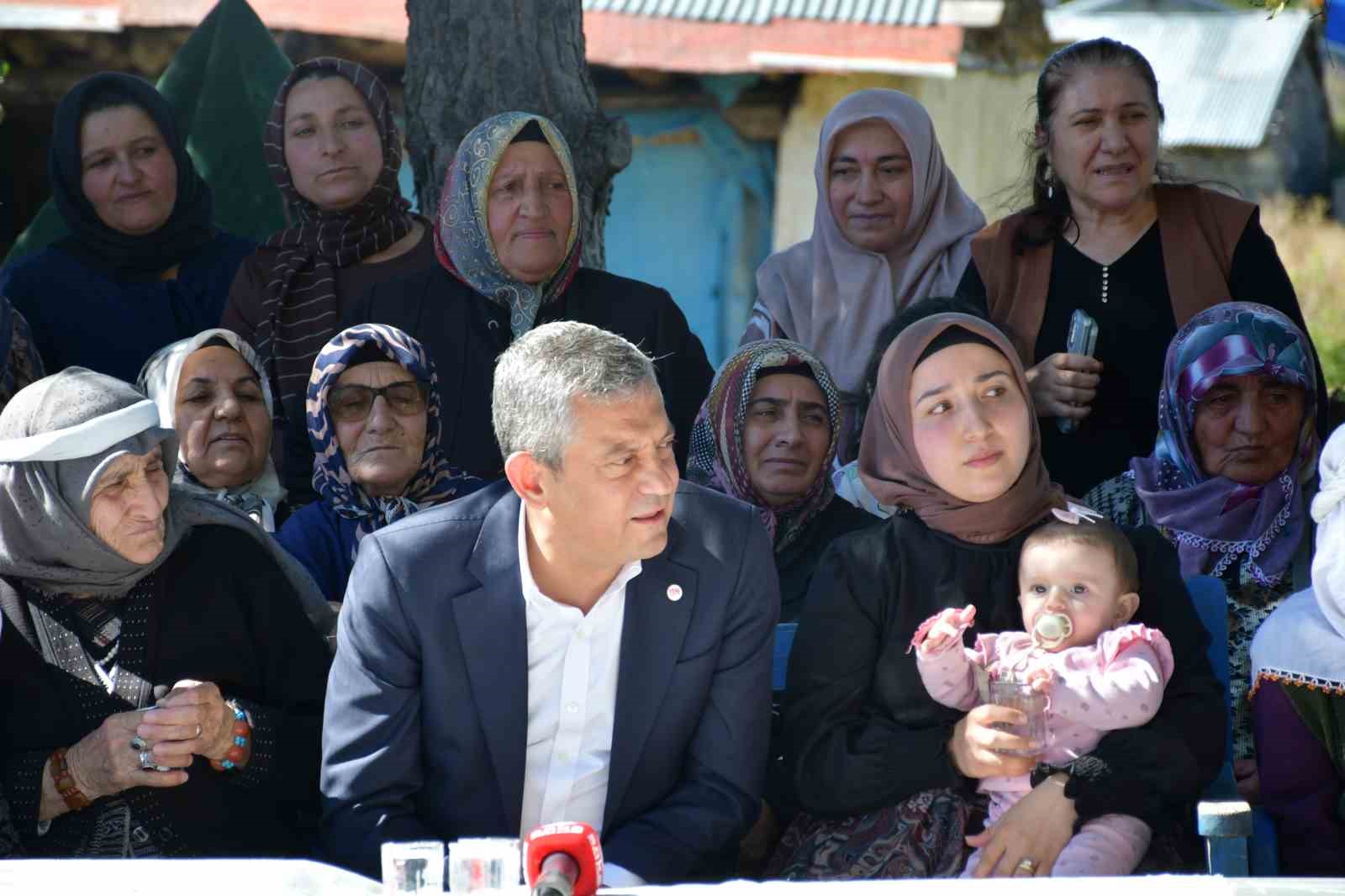 Özgür Özel Ardahan’da