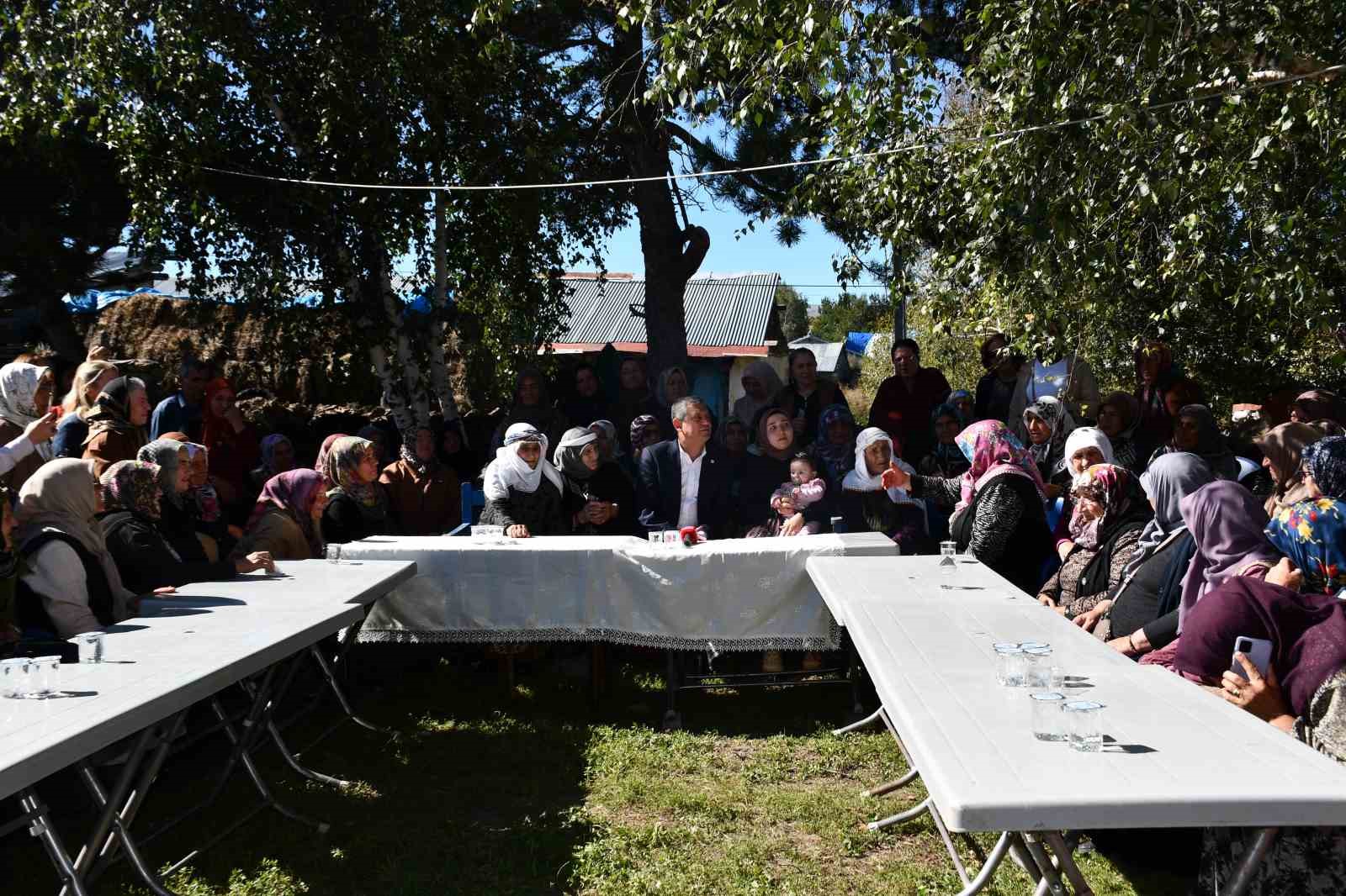 Özgür Özel Ardahan’da