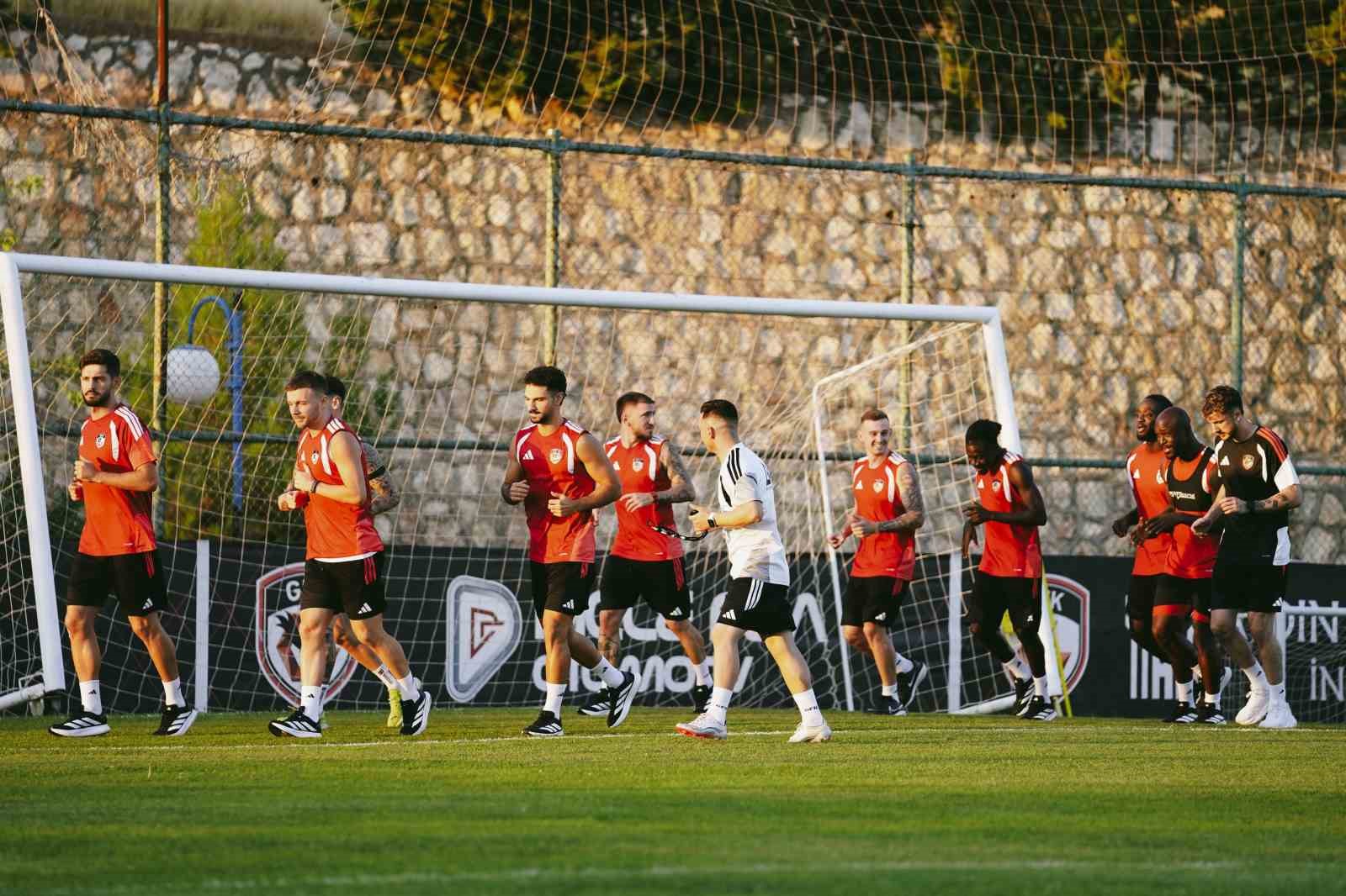 Orhan Ak: "Fenerbahçe maçını kazanmak istiyoruz"