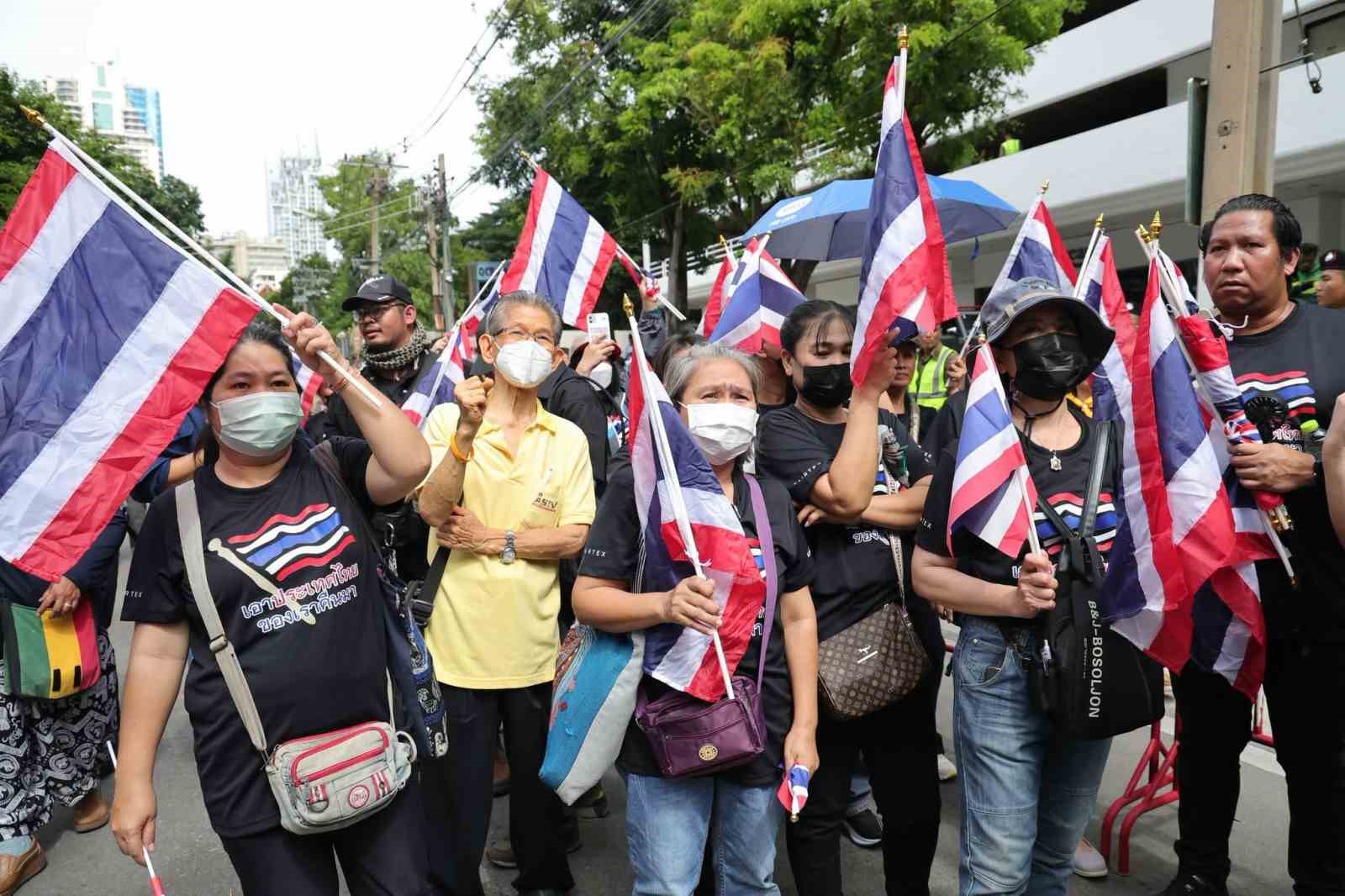 Tayland’da İsrail Büyükelçiliği önünde protesto düzenlendi