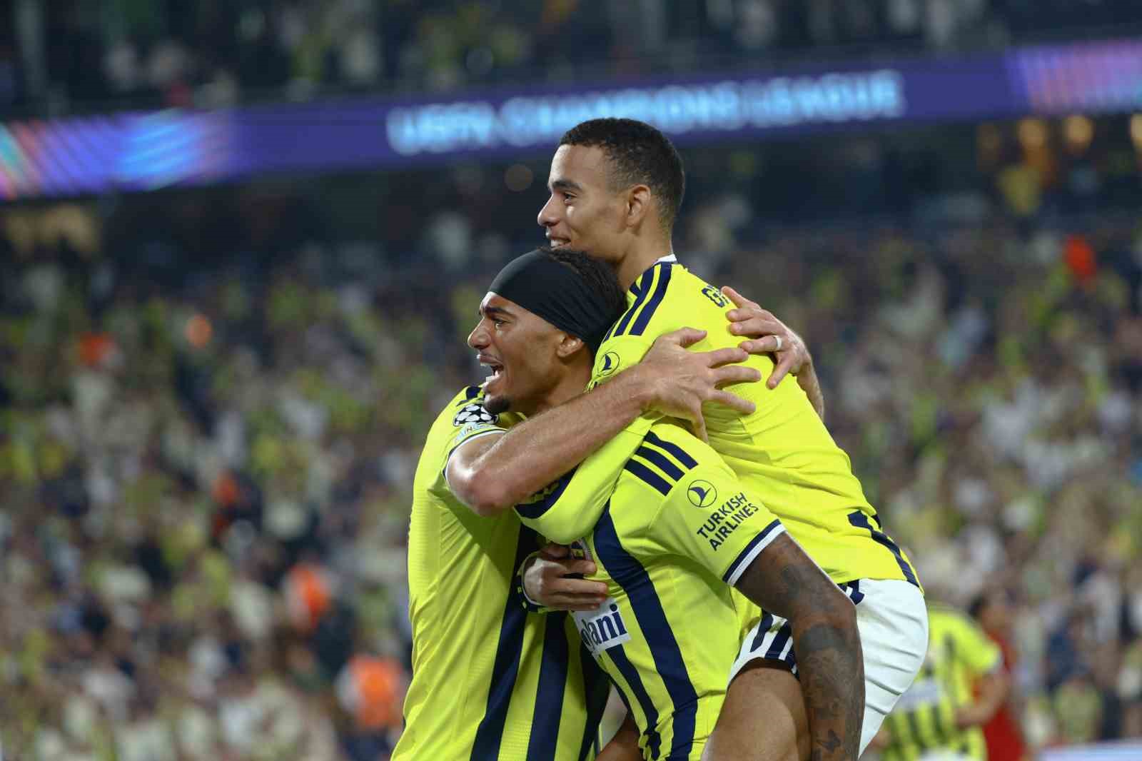 UEFA Şampiyonlar Ligi: Fenerbahçe: 1 - Roma: 1 (Maç sonucu)