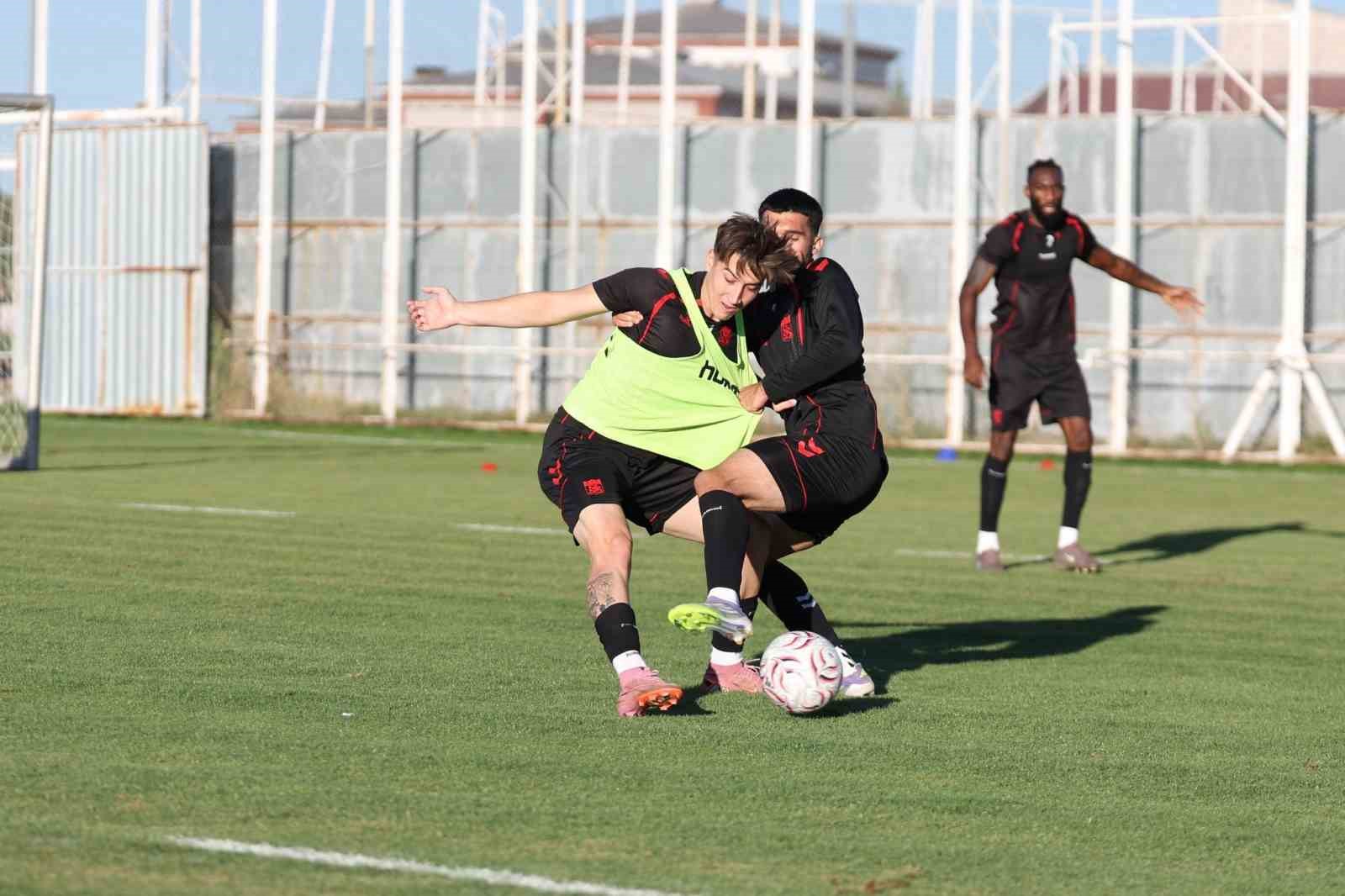 Sivasspor, Muğlaspor maçı hazırlıklarını sürdürdü