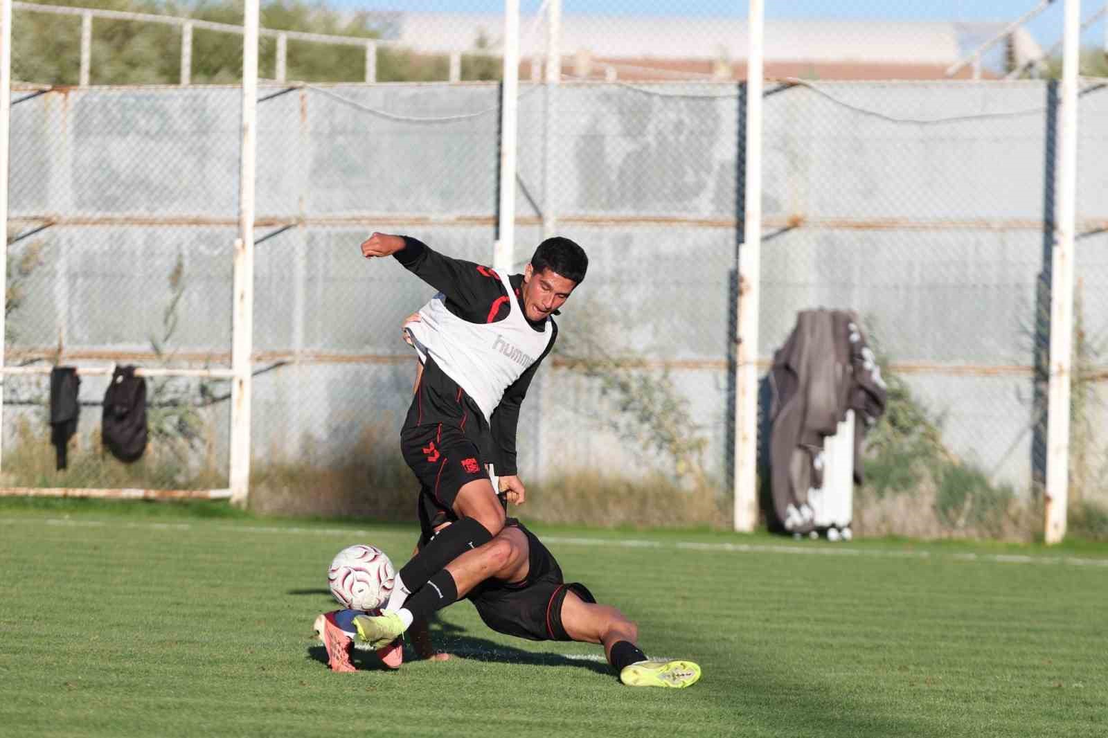 Sivasspor, Muğlaspor maçı hazırlıklarını sürdürdü