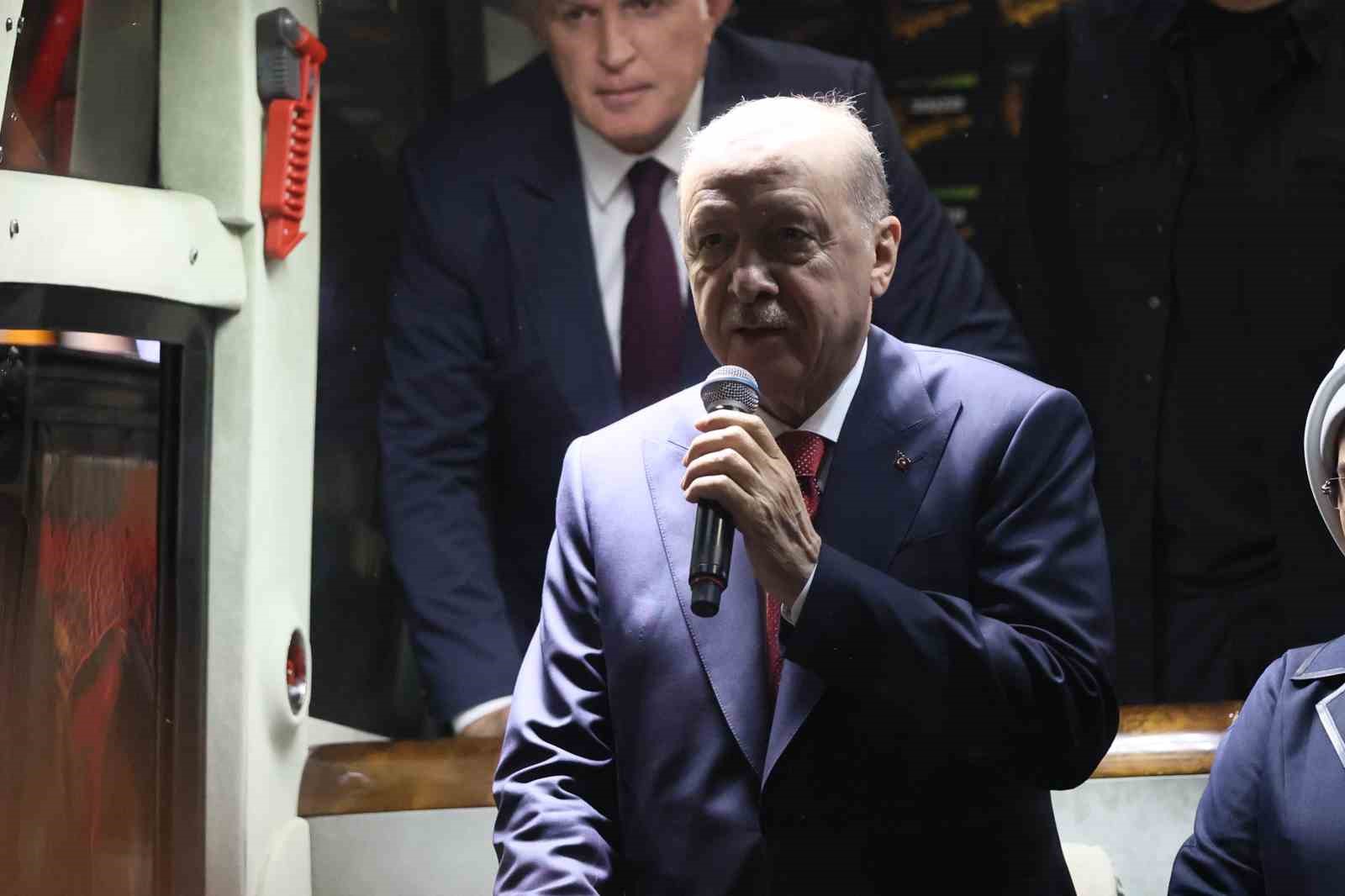 Cumhurbaşkanı Erdoğan memleketi Rize’de