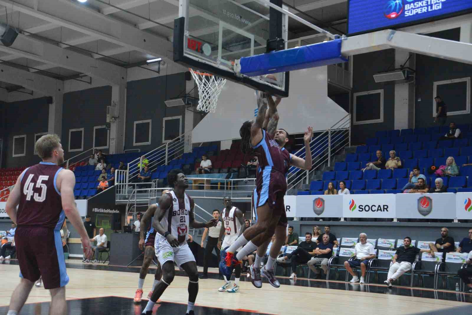 Ege Cup 2026: Pizza Bulls Bordo Bandırma: 87 - Trabzonspor: 65
