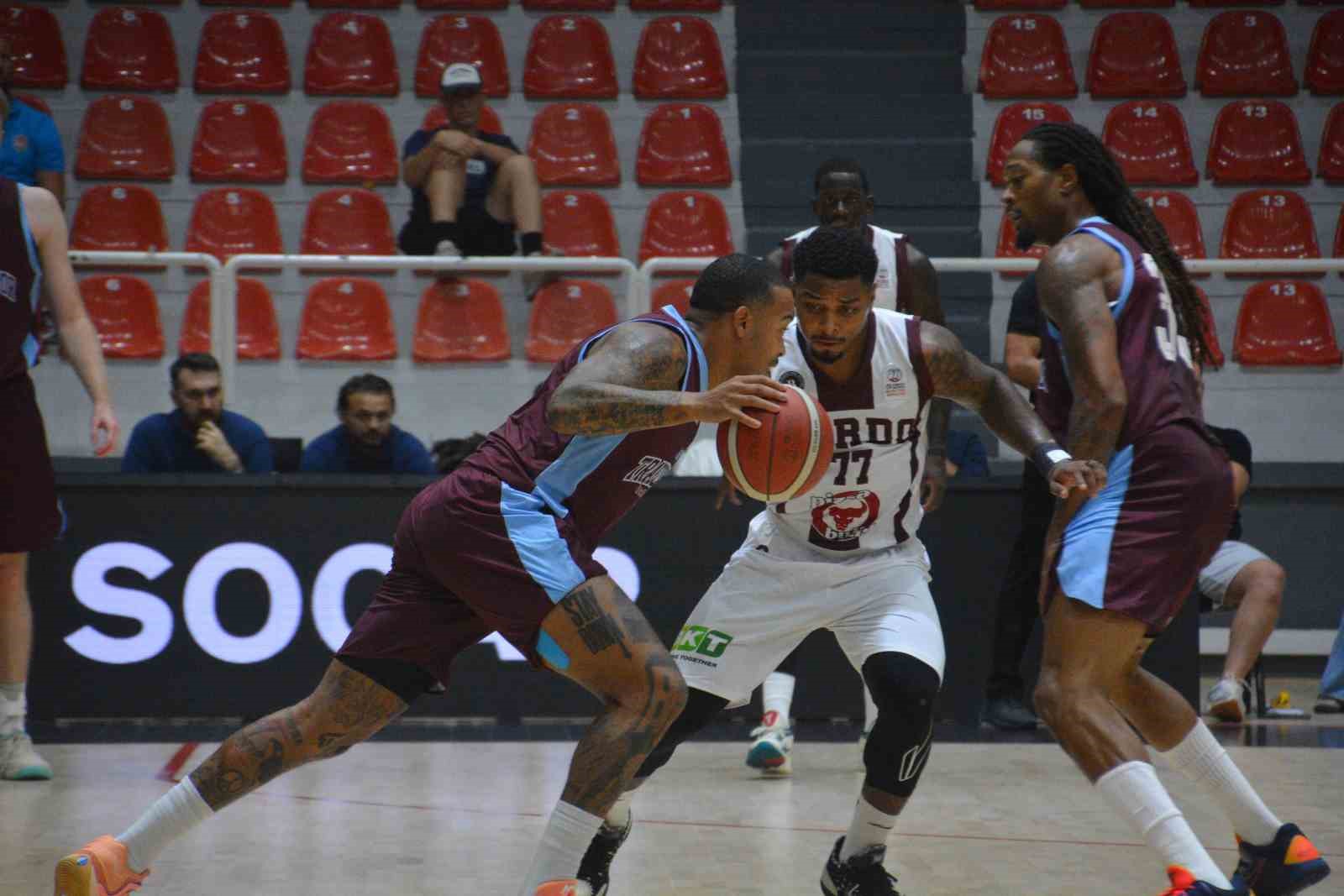 Ege Cup 2026: Pizza Bulls Bordo Bandırma: 87 - Trabzonspor: 65