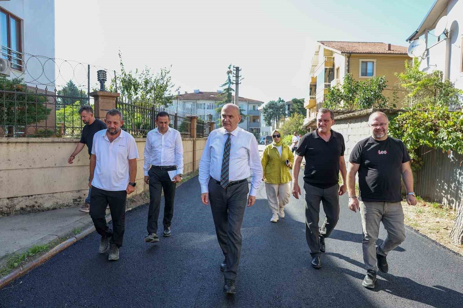 Başkan Özlü’den asfalt çalışmalarına yakın markaj