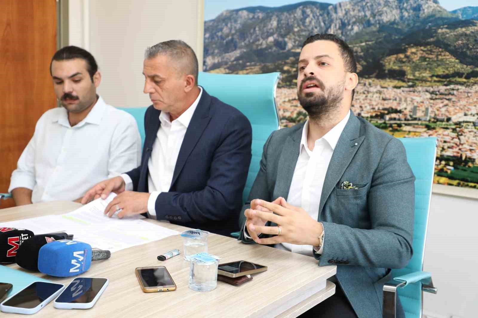 Başkan Şimşek üzüm fiyatlarını değerlendirdi