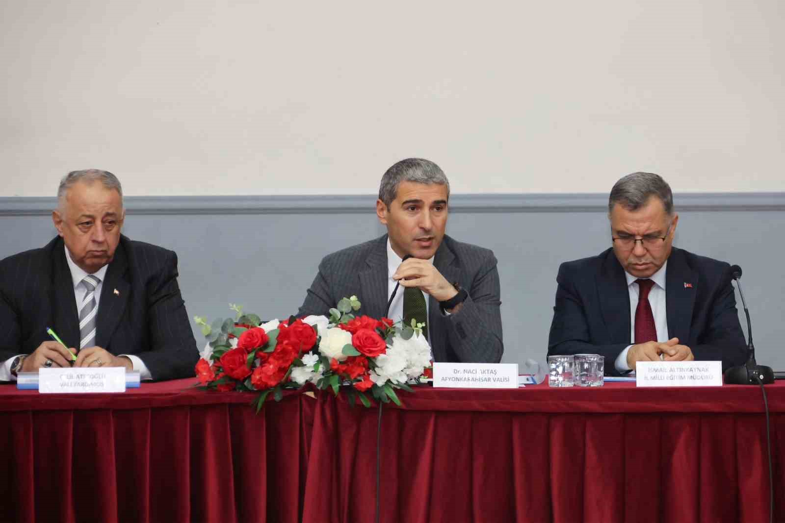 Yeni eğitim öğretim yılı öncesi okul güvenliği toplantısı yapıldı