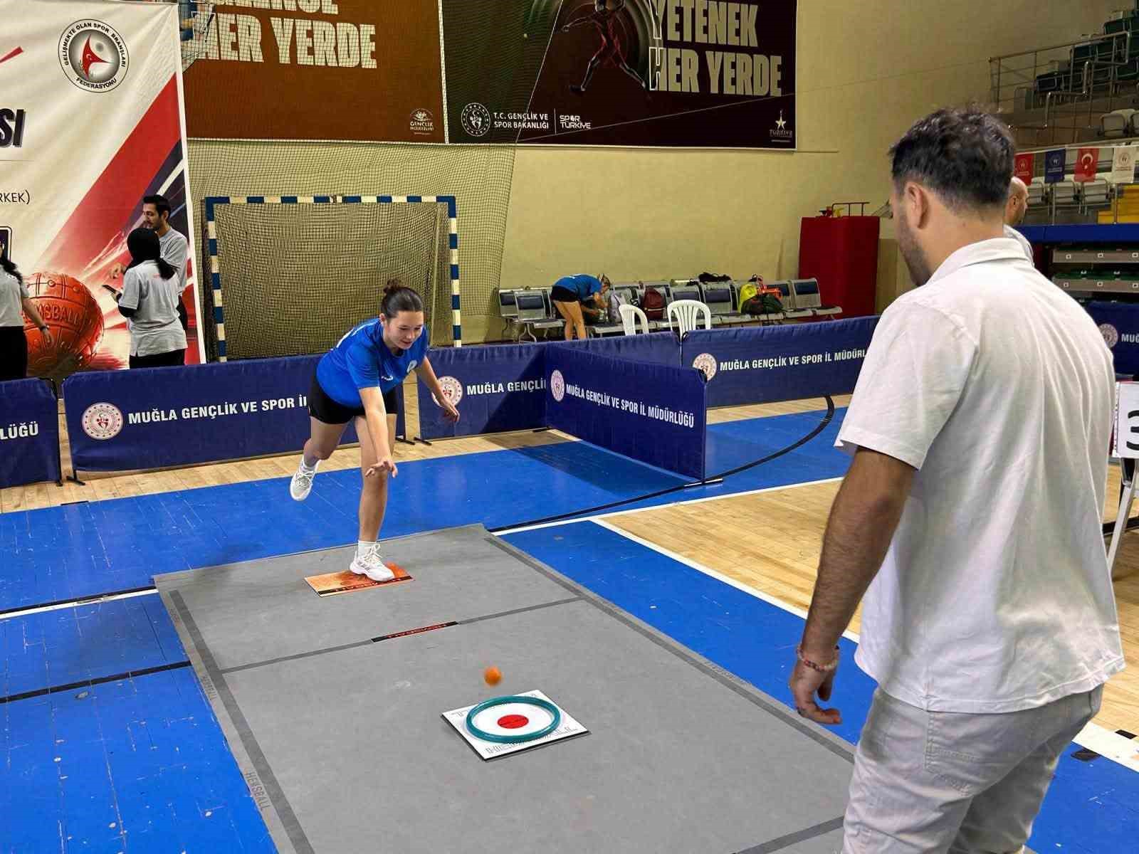Milli sporcu Sıla Aleyna, Muğla’yı şampiyonada temsil ediyor