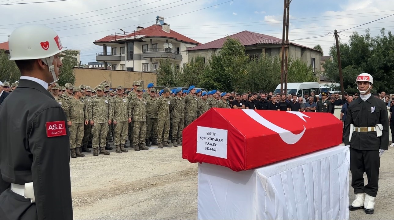 Yüksekova’nın şehidi gözyaşları arasında toprağa verildi