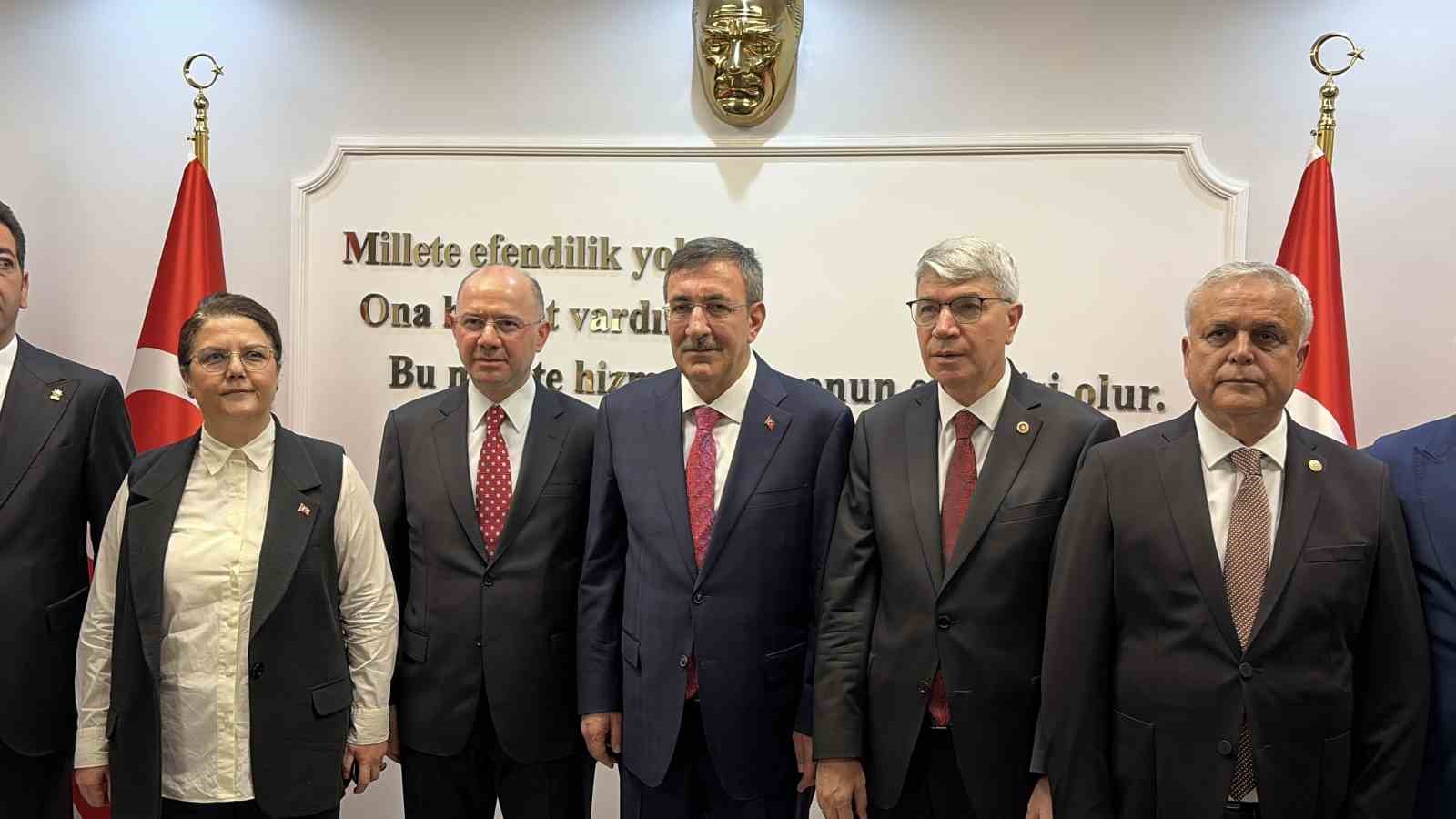 Cumhurbaşkanı Yardımcısı Cevdet Yılmaz Osmaniye’de