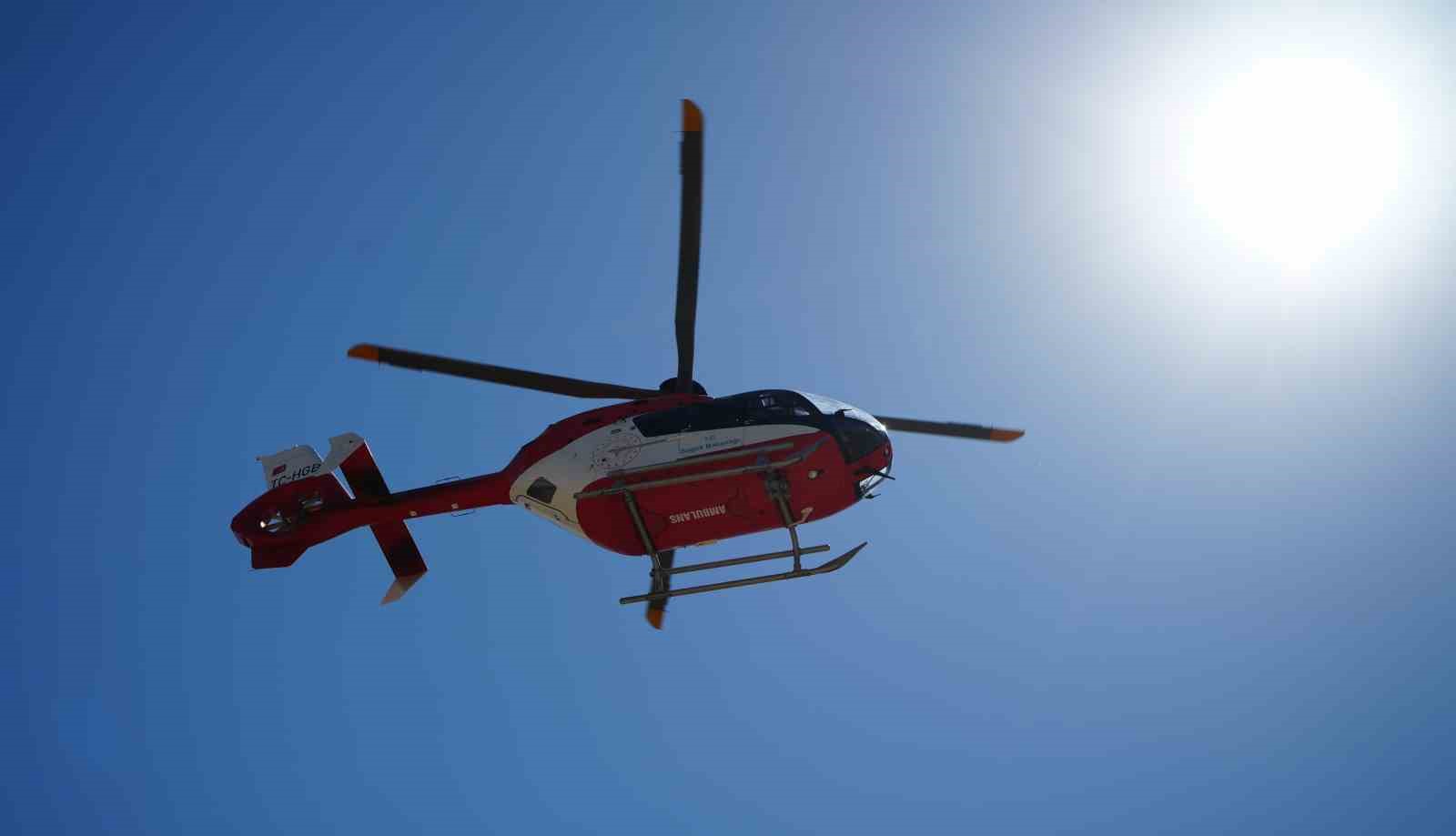 Sağlık durumları ağırlaşan 2 çocuk, hava ambulansıyla Ankara’ya sevk edildi