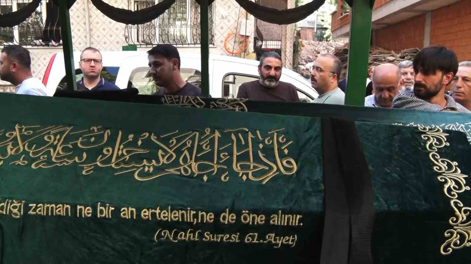 Maltepe’de kiracıları tarafından öldürülen ev sahibi çift son yolculuğuna uğurlandı