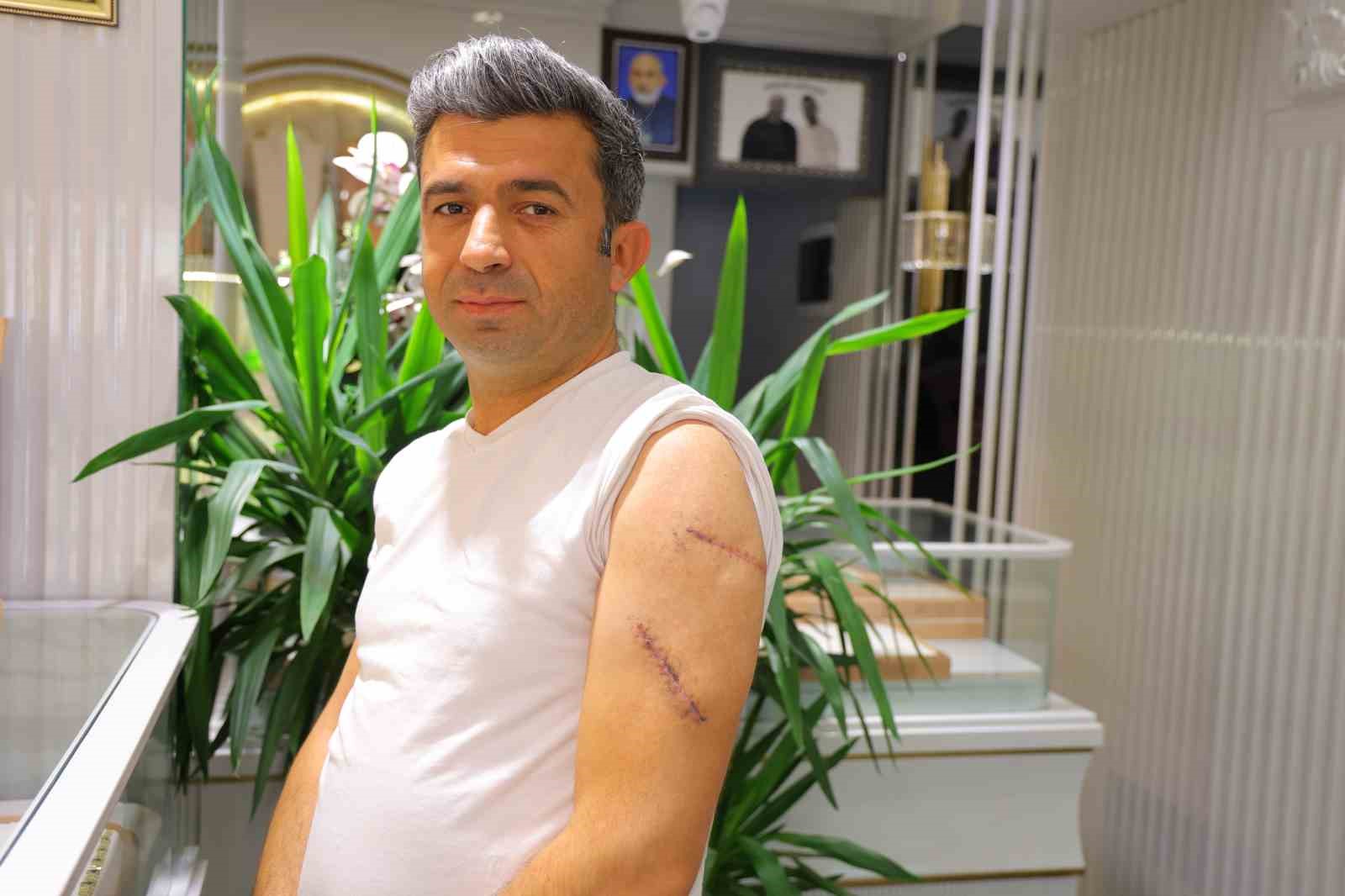 Şüpheliler yakalanmasına rağmen gasp edilen 15 kilo altına ulaşılamadı