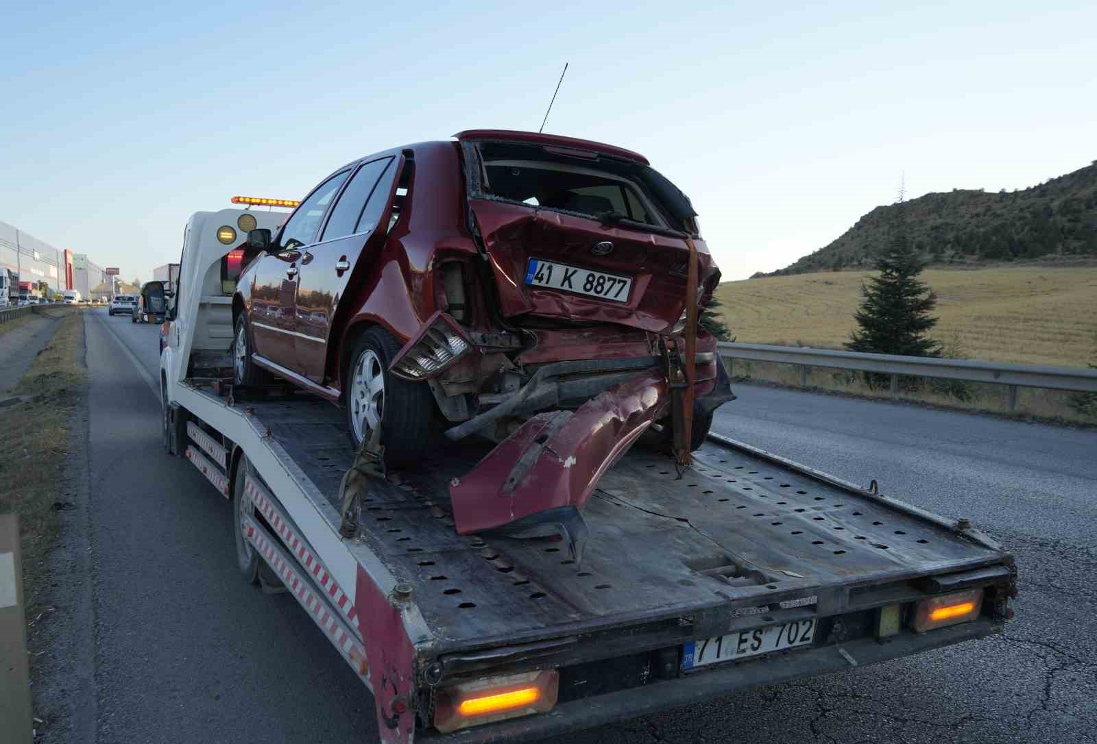 Kırıkkale’de otomobiller çarpıştı: 4 yaralı