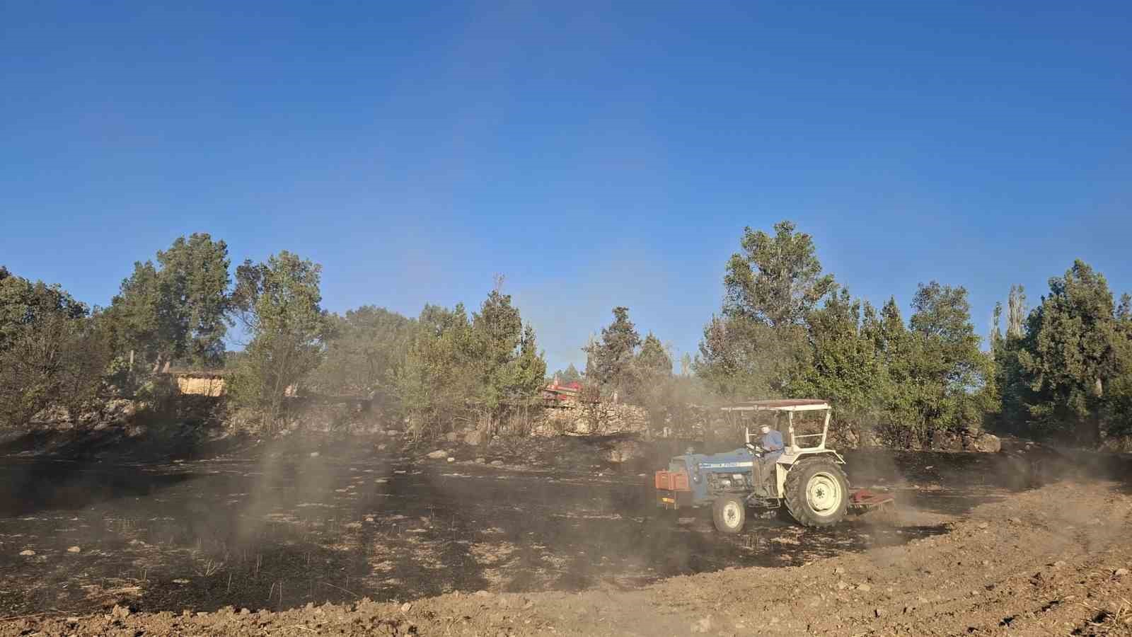 Hisarcık’ta otluk yangını: 3 hektarlık alan zarar gördü