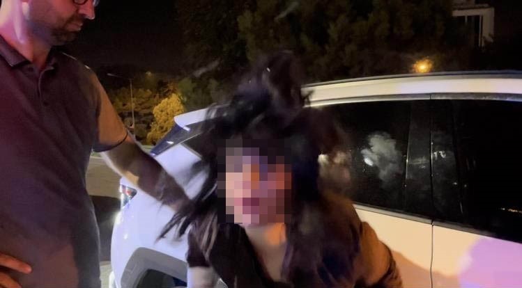 Bursa’da alkollü yakalanıp olay çıkaran kadın tutuklandı