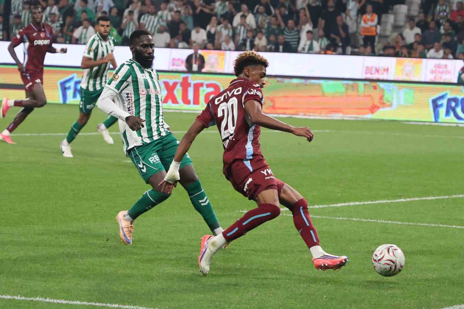 Trendyol Süper Lig: Konyaspor: 1 - Trabzonspor: 0 (Maç sonucu)