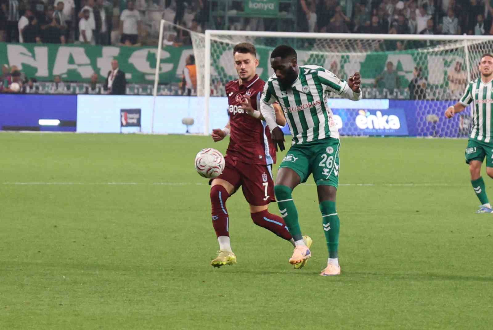 Trendyol Süper Lig: Konyaspor: 1 - Trabzonspor: 0 (Maç sonucu)